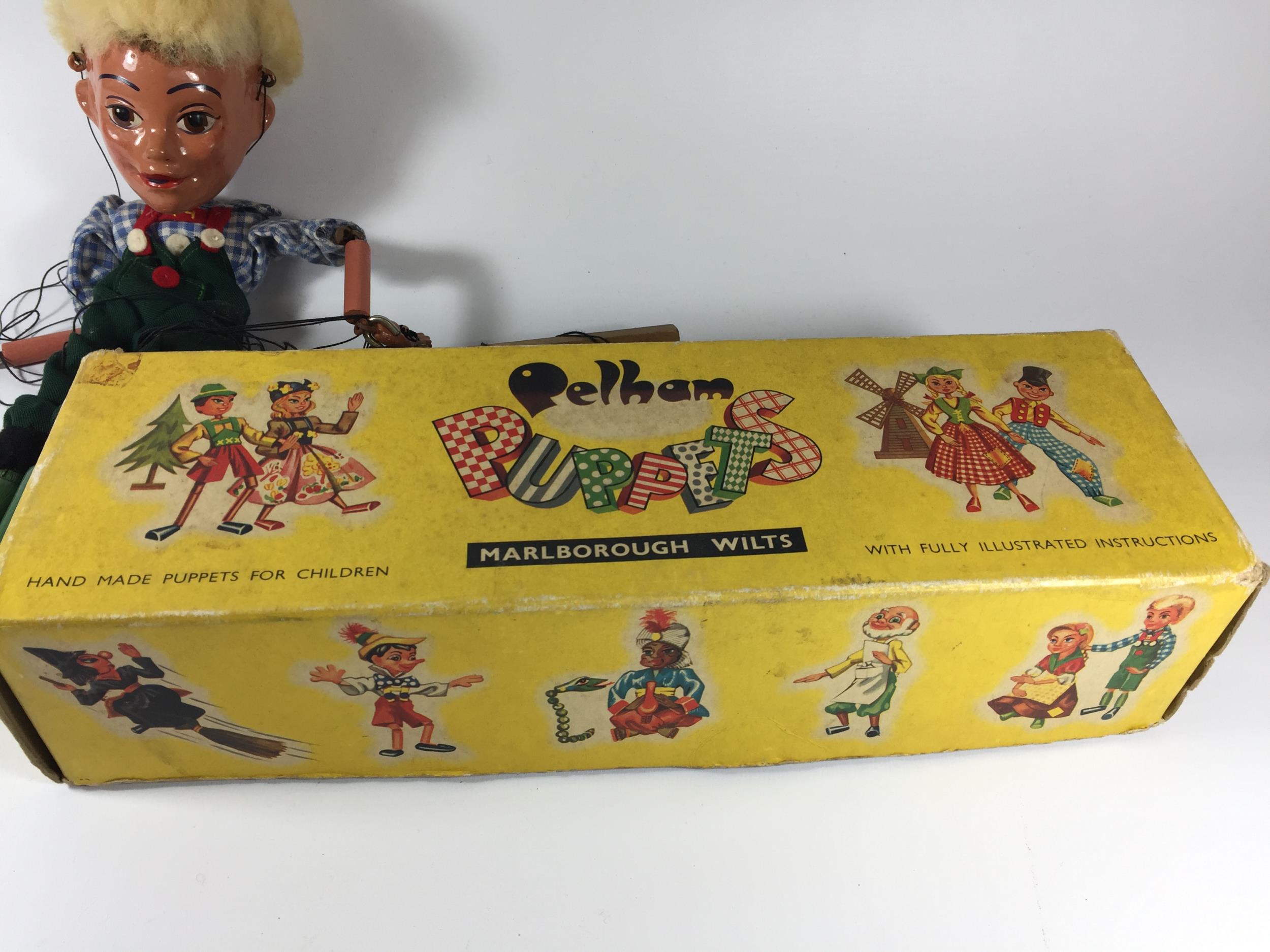 A VINTAGE PELHAM PUPPET - DUTCH BOY IN ORIGINAL BOX - Image 3 of 3