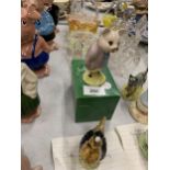 FIVE BEATRIX POTTER FIGURES TO INCLUDE A BESWICK PIGLING BLAND IN BOX, BESWICK PETER RABBIT WITH