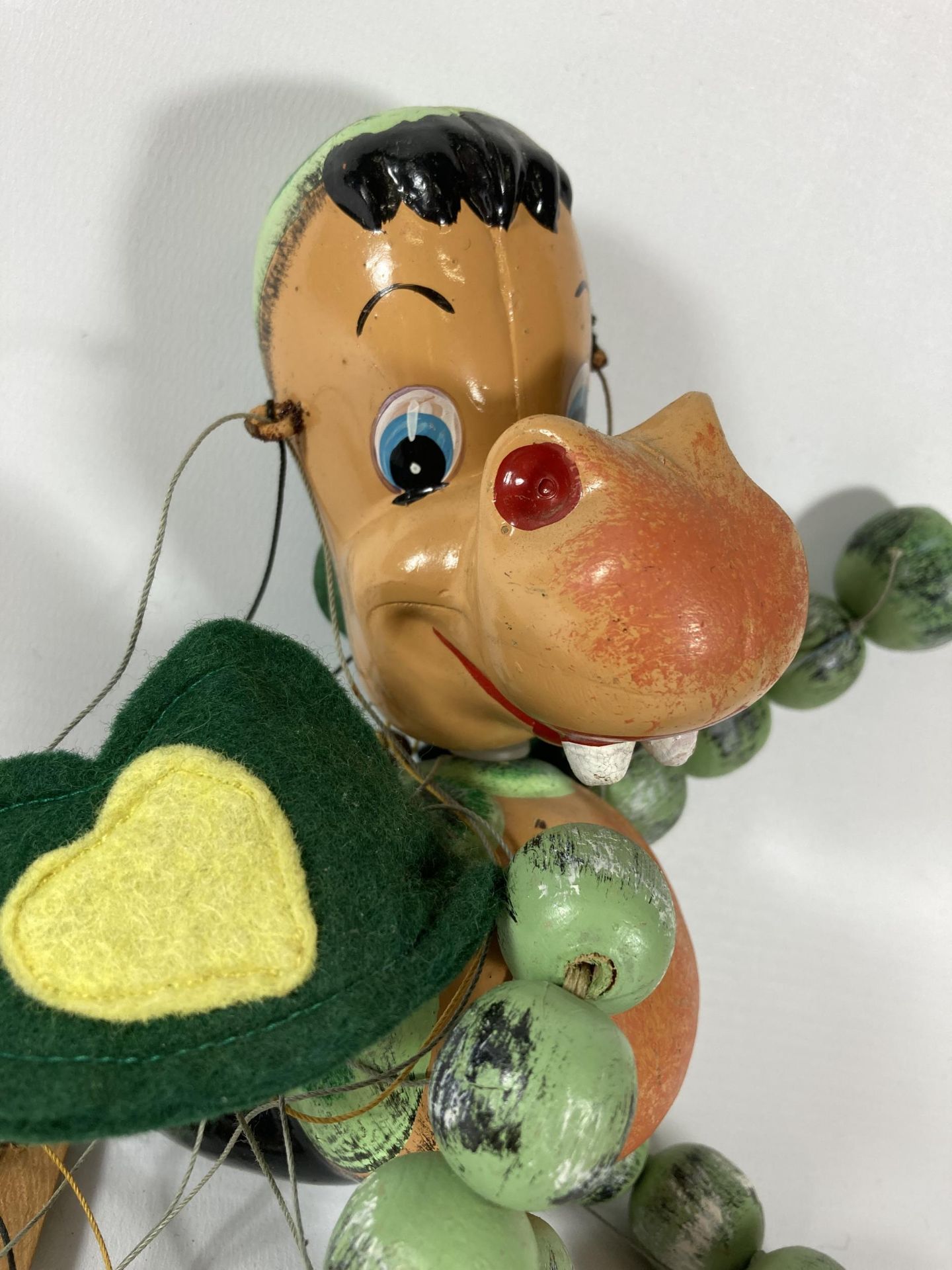 A VINTAGE 1970'S PELHAM PUPPET - A3 BABY DRAGON IN ORIGINAL BOX - Image 3 of 4