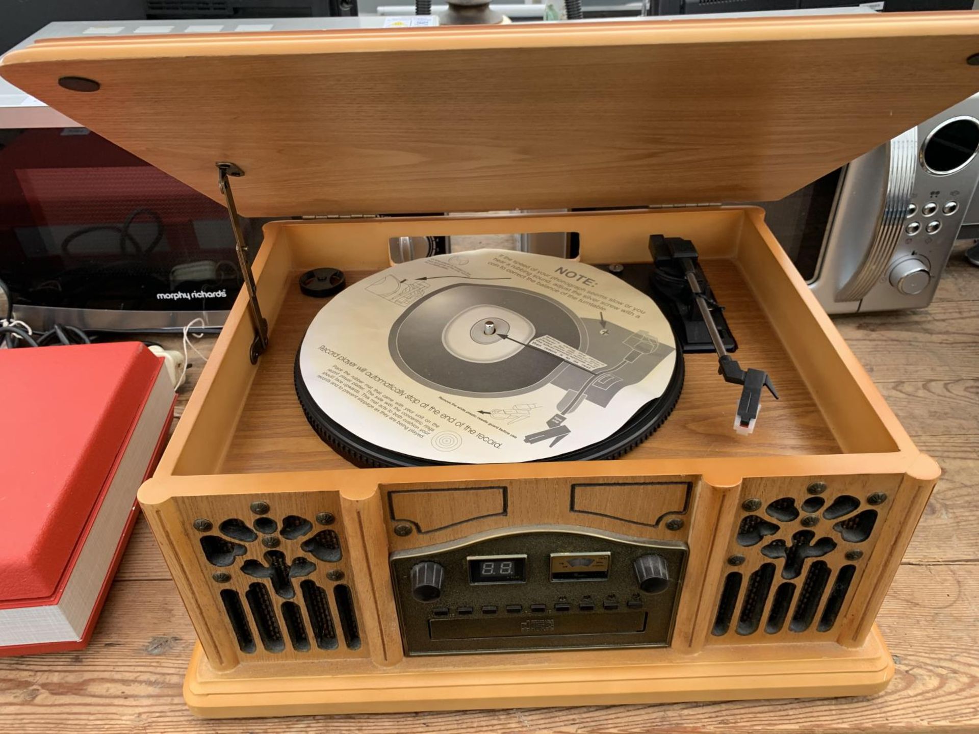 A MODERN RECORD PLAYER - Image 3 of 3