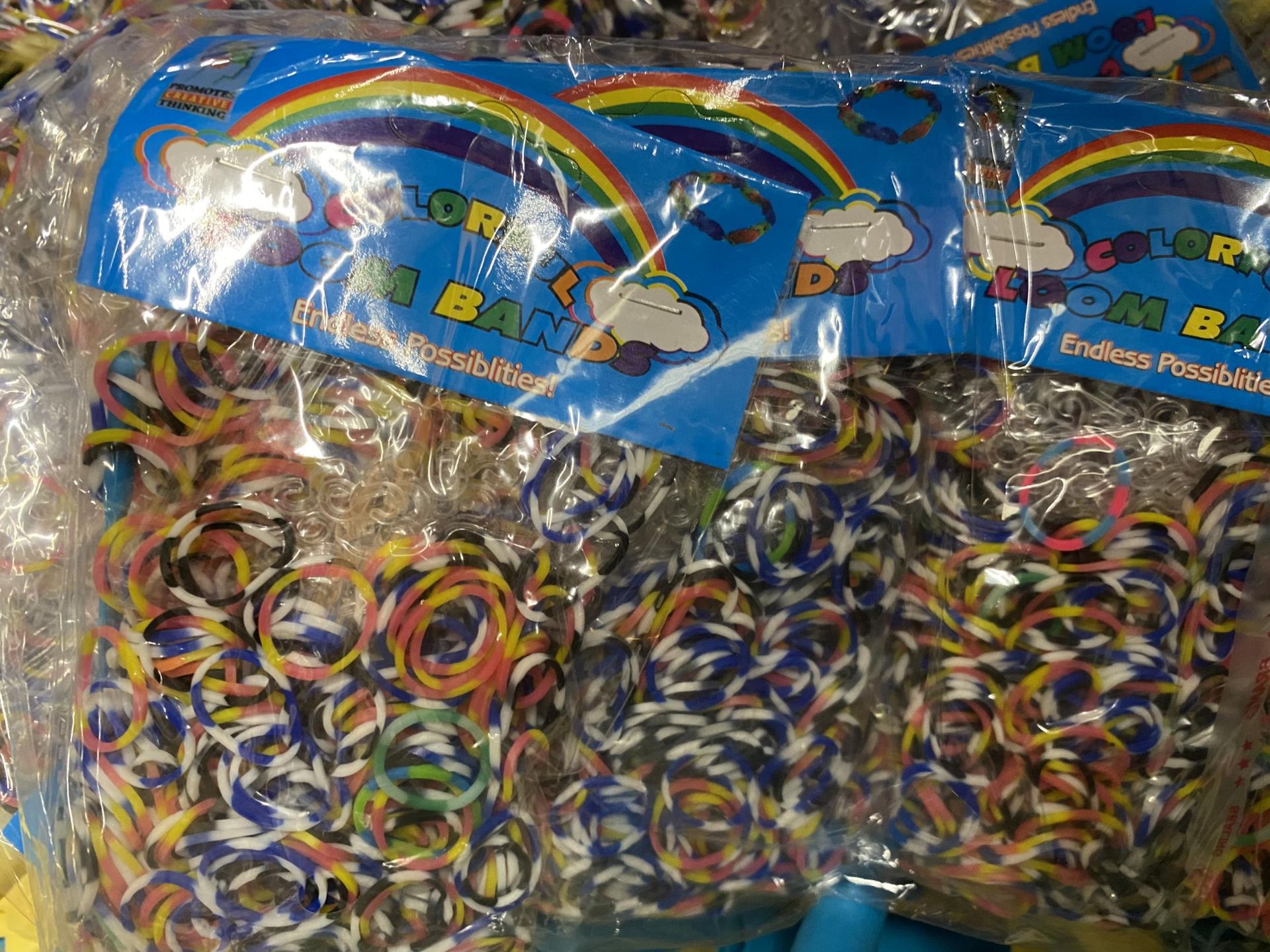 A BOX OF LOOM BANDS AND ACCESSORIES - Image 2 of 4