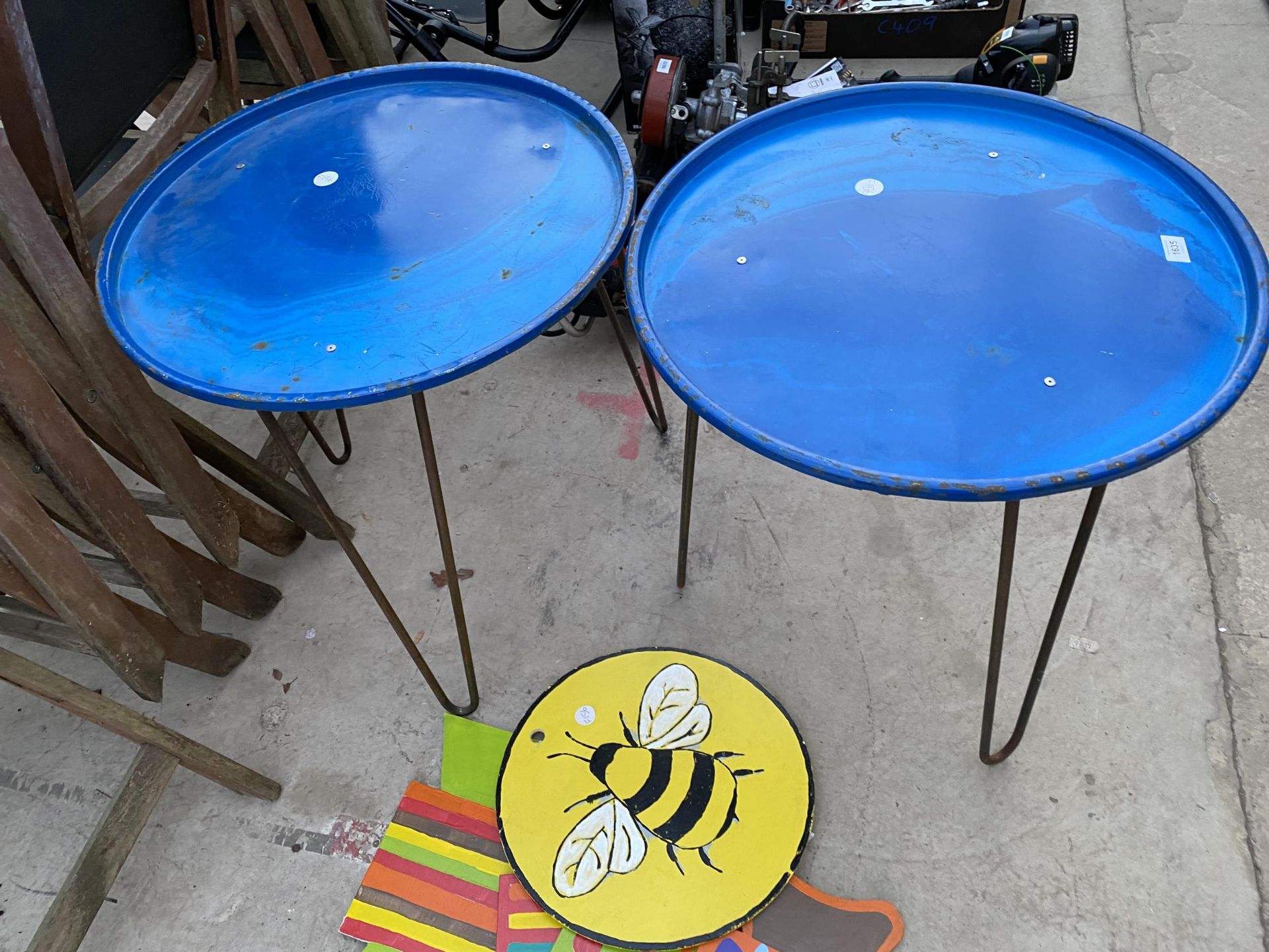 A PAIR OF METAL SIDE TABLES