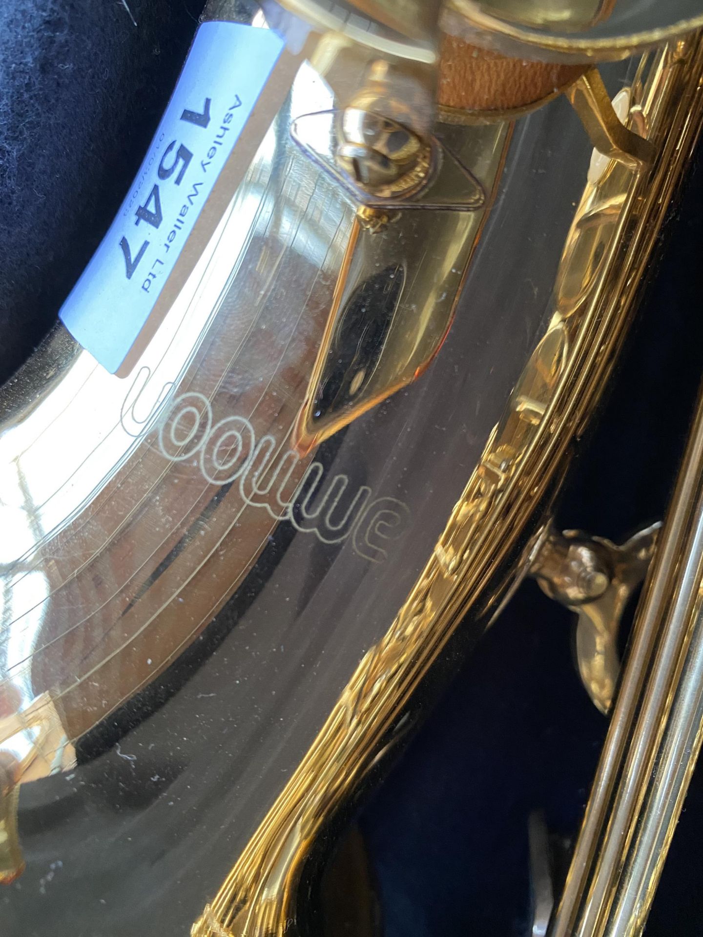 A BRASS CASED AMMOON SAXAPHONE - Bild 5 aus 7