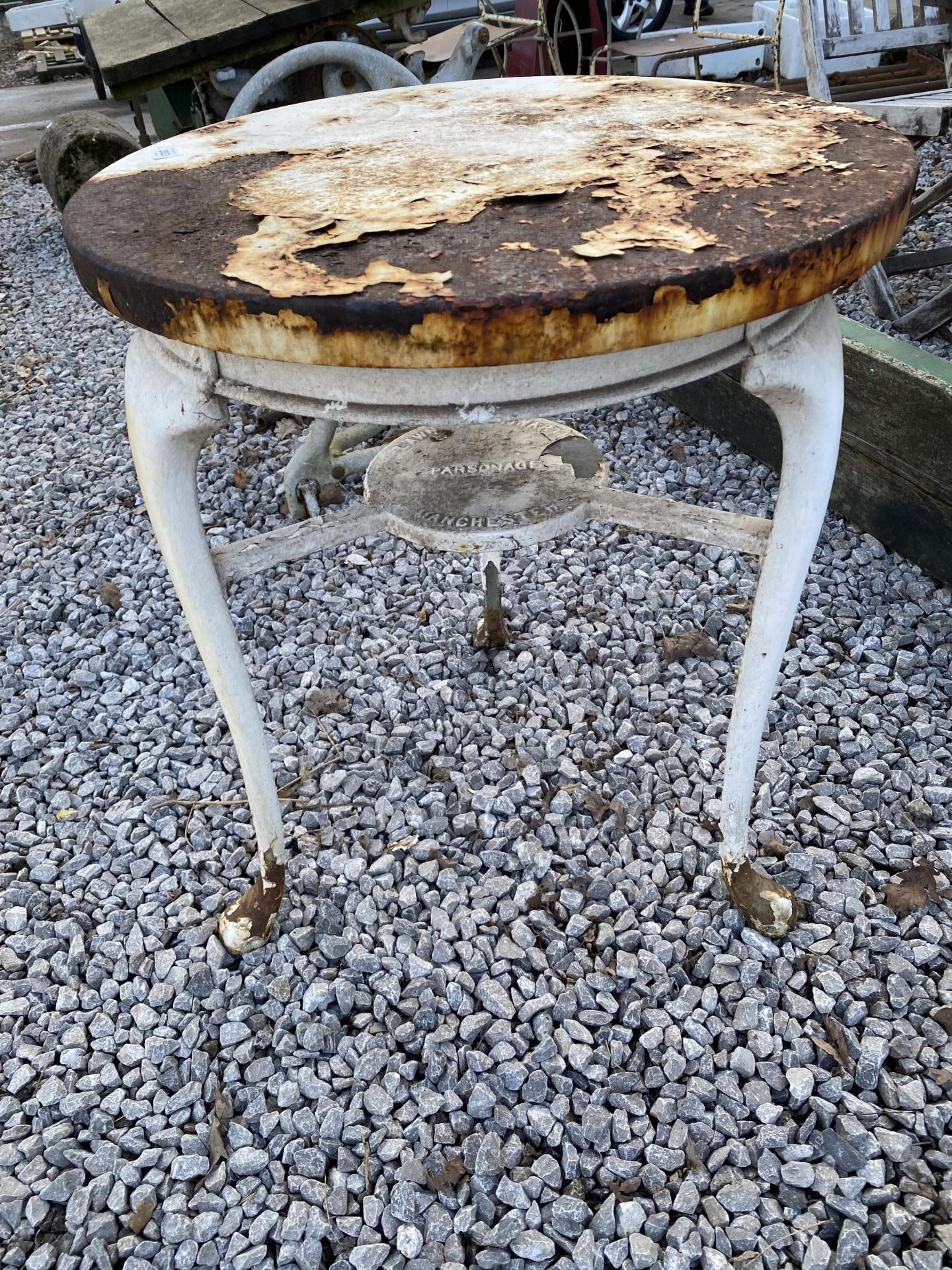 A HEAVY CAST IRON PUB TABLE - Image 2 of 3