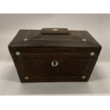 A 19TH CENTURY ROSEWOOD AND MOTHER OF PEARL TEA CADDY