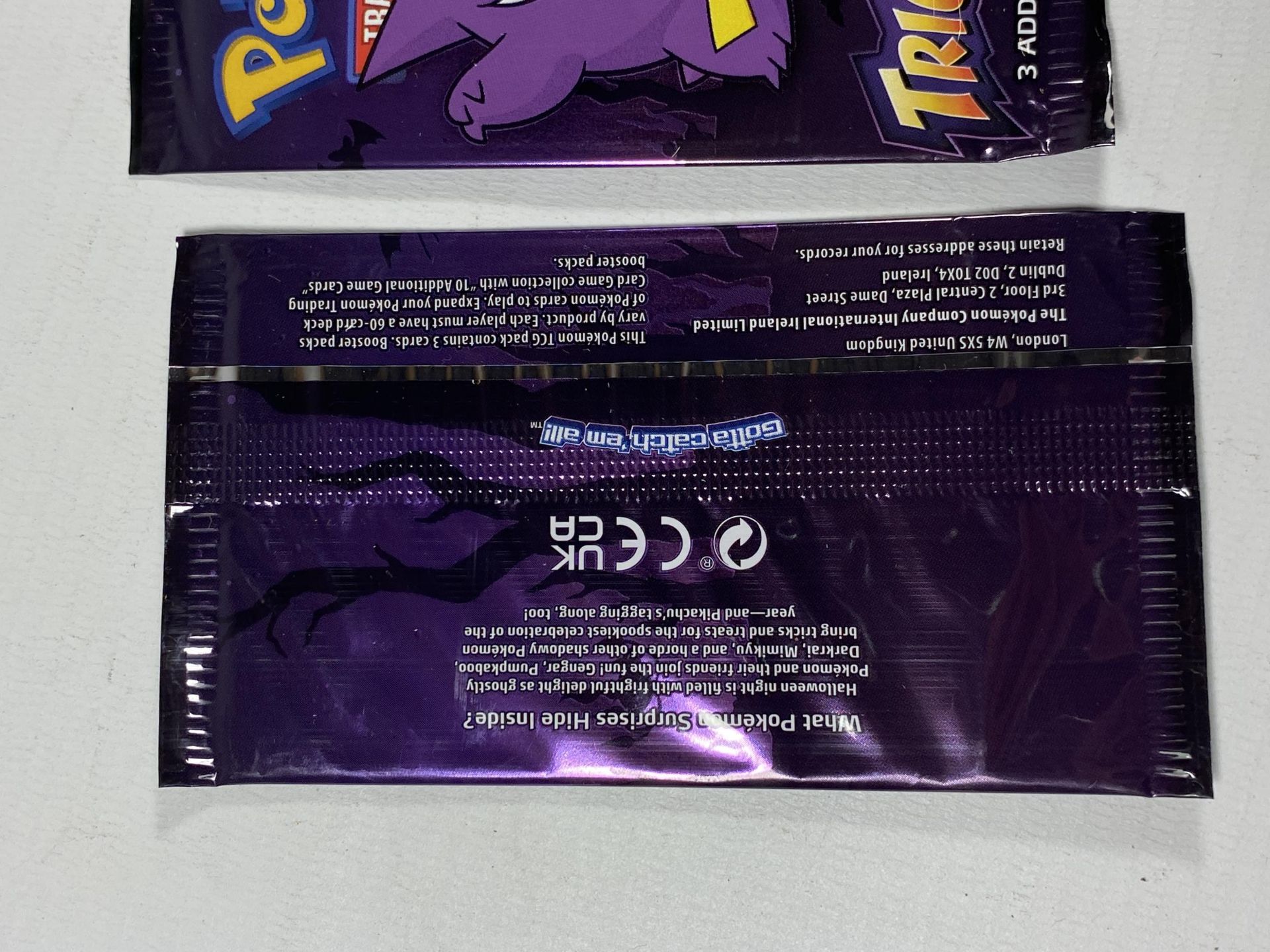 FIVE US EXCLUSIVE POKEMON HALLOWEEN TRICK OR TRADE BOOSTER PACKS - Image 2 of 2