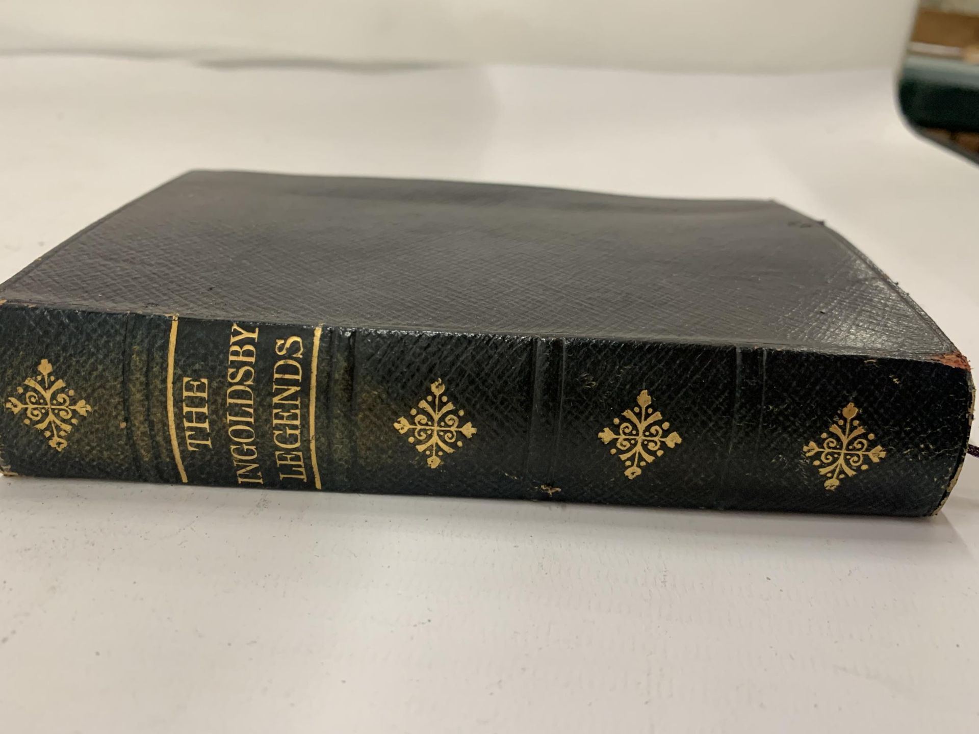 AN ANTIQUE BOOK PRINTED IN 1909 'THE INGOLDSBY LEGENDS' BY REV. R. H. BARHAM FROM A COLLECTION OWNED