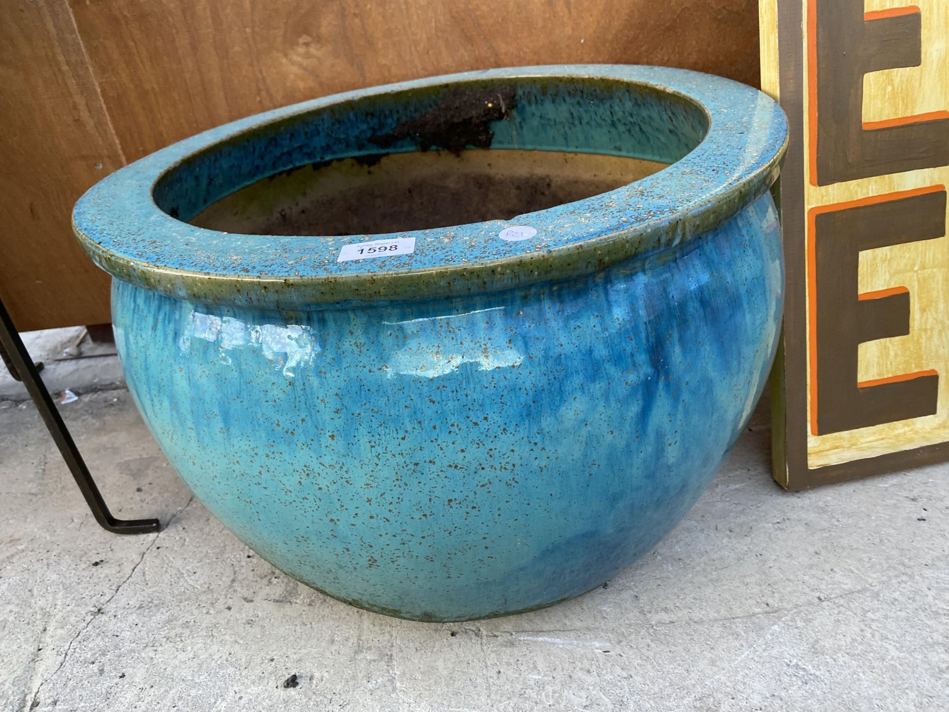 A LARGE BLE GLAZED CIRCULAR PLANTER