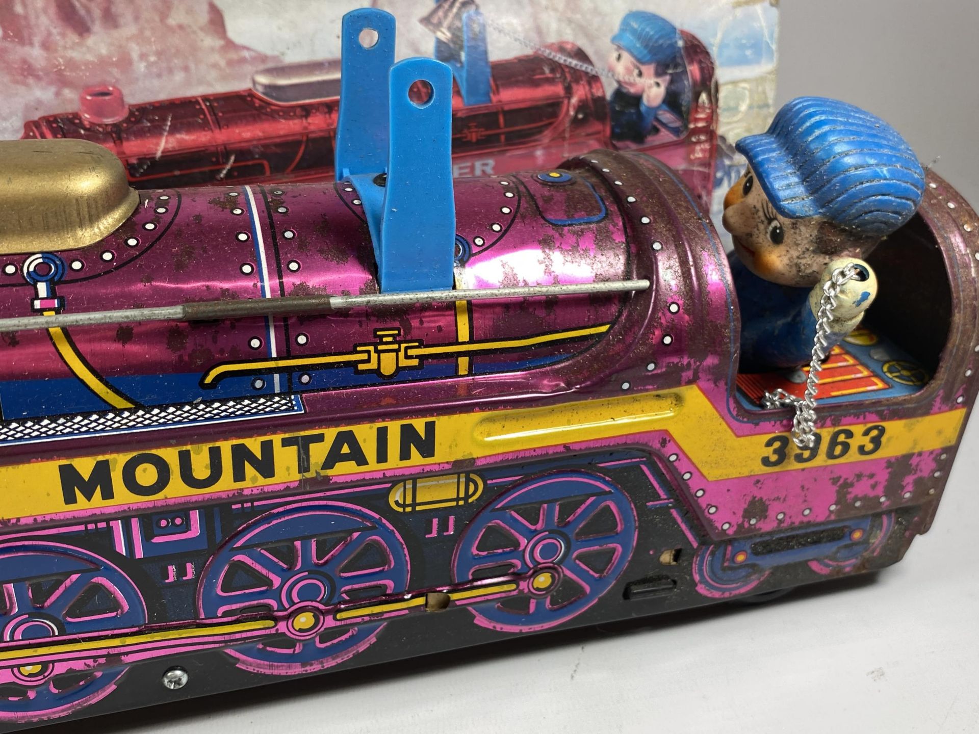 A BOXED BATTERY OPERATED TIN RED MOUNTAIN EXPRESS BELL CLANGER TRAIN - Image 2 of 6