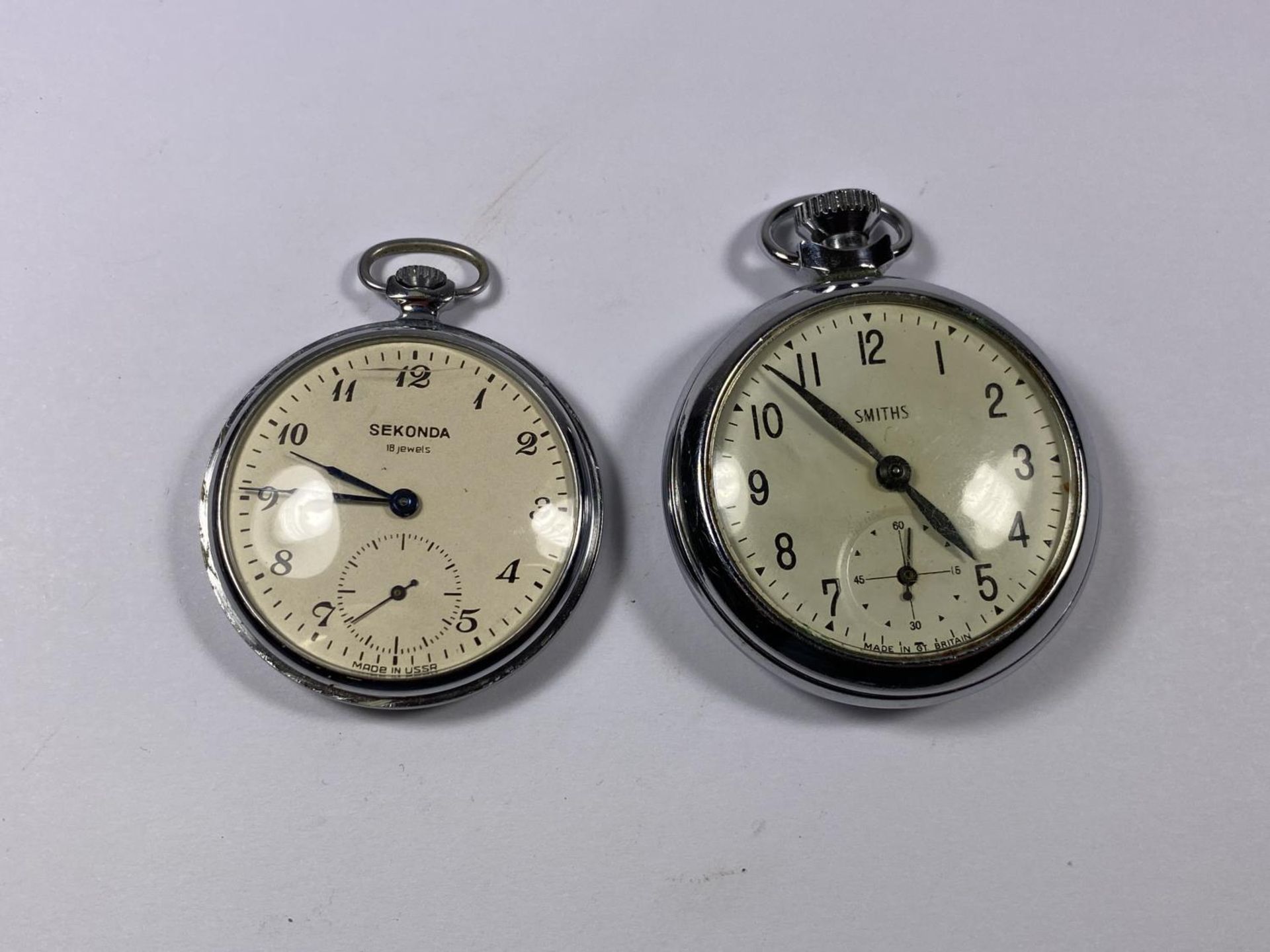 TWO VINTAGE POCKET WATCHES TO INCLUDE A SMITHS EXAMPLE - Image 2 of 4