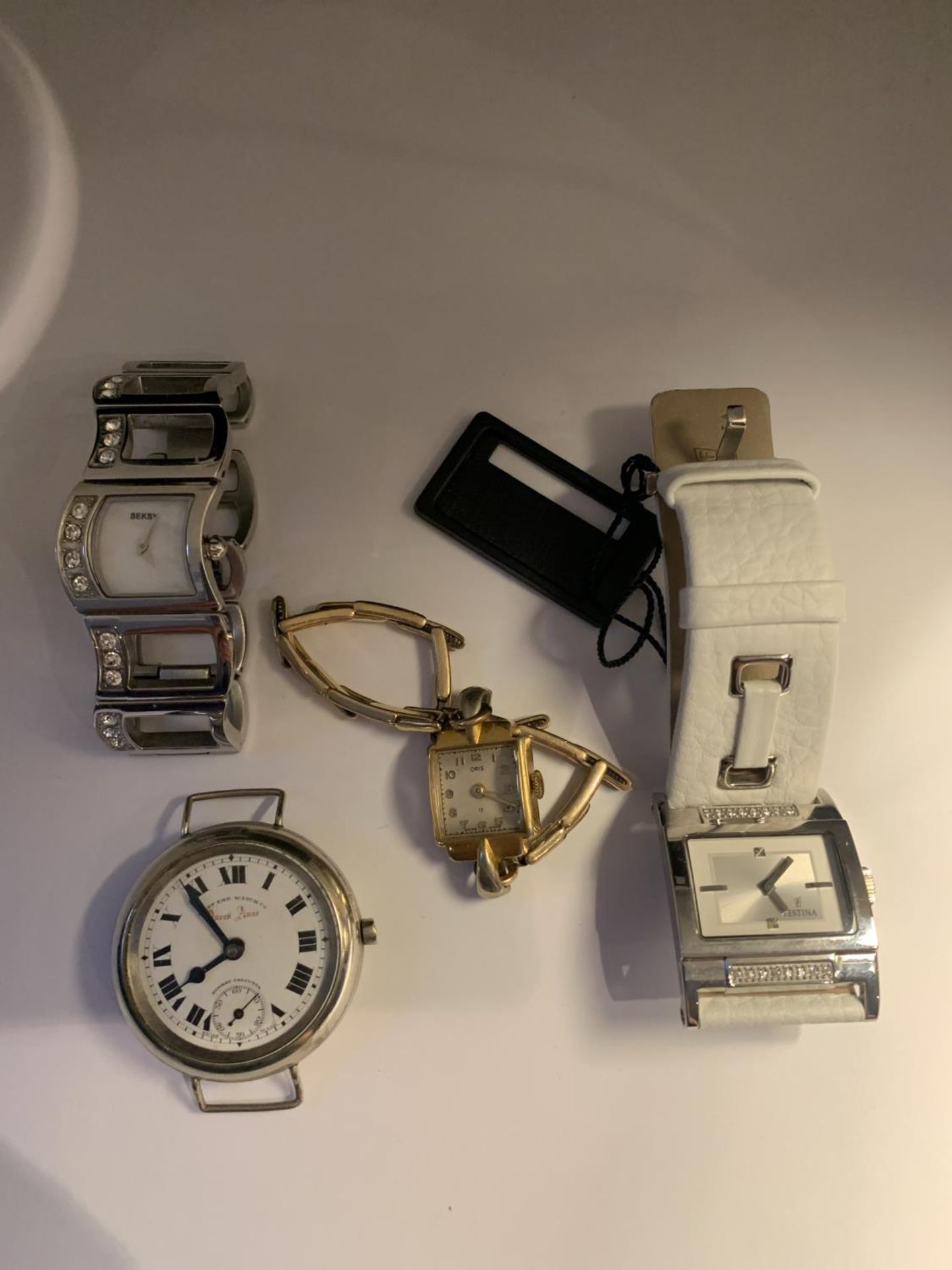 FOUR VARIOUS WATCHES TWO SEEN WORKING BUT NO WARRANTY