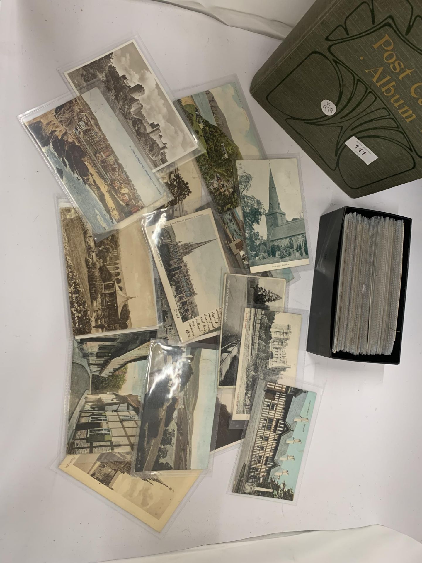 A VINTAGE POST CARD ALBUM TO INCLUDE 150 CARDS PLUS A BOX OF POST CARDS - Image 11 of 12