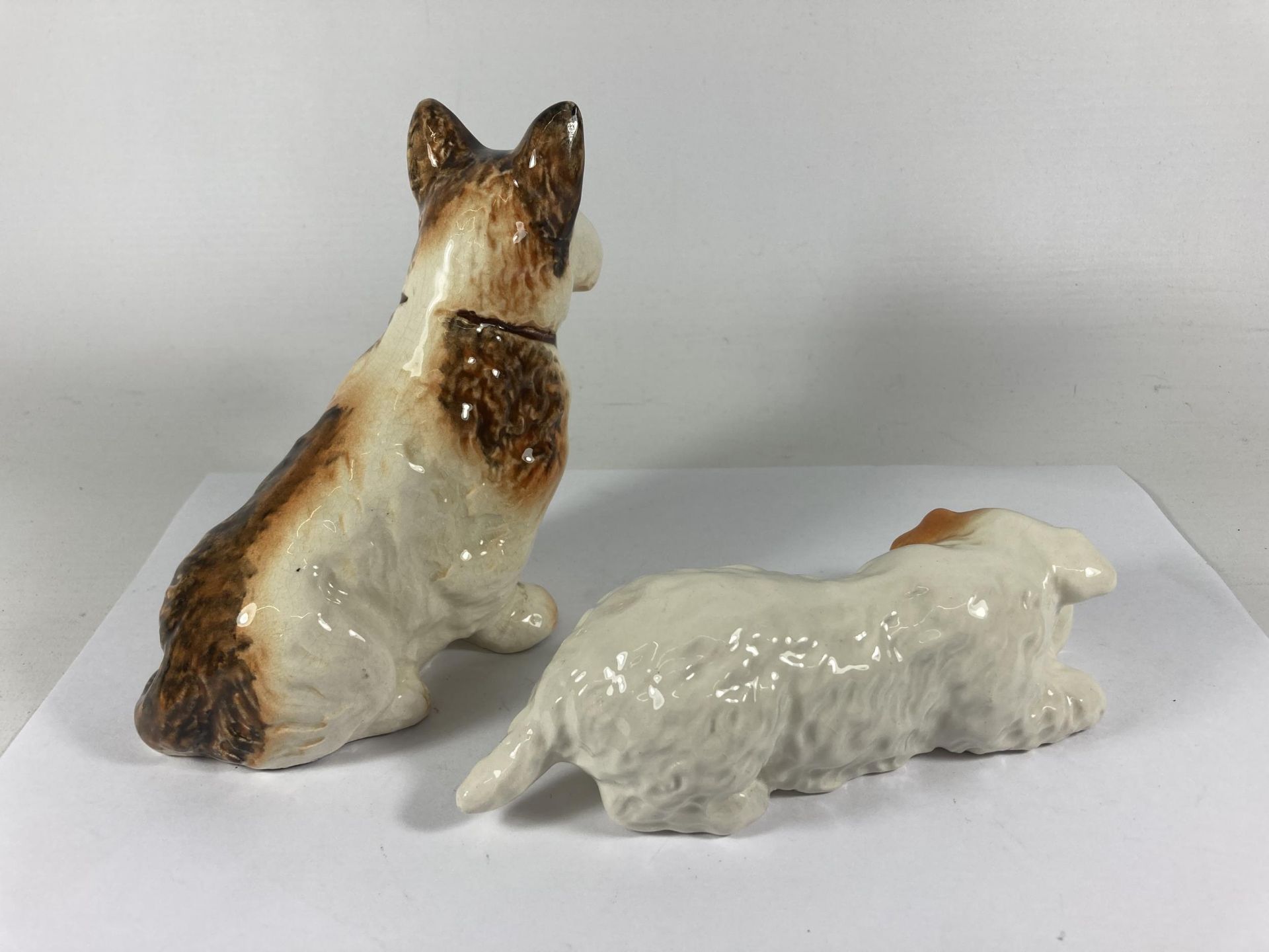 TWO DOG FIGURES TO INCLUDE A BESWICK AND A SYLVAC - Image 3 of 6