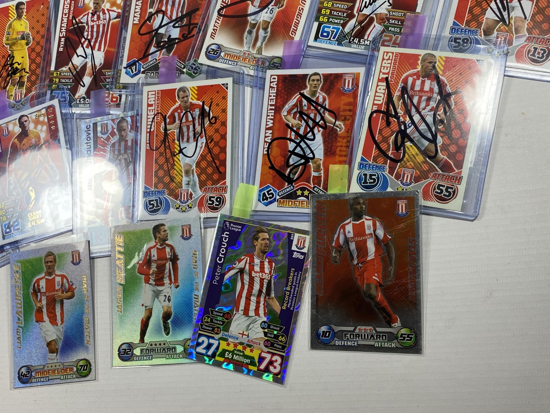 A COLLECTION OF SIGNED STOKE CITY MATCH ATTAX FOOTBALL TRADING CARDS - APPROX 25 - Image 4 of 5