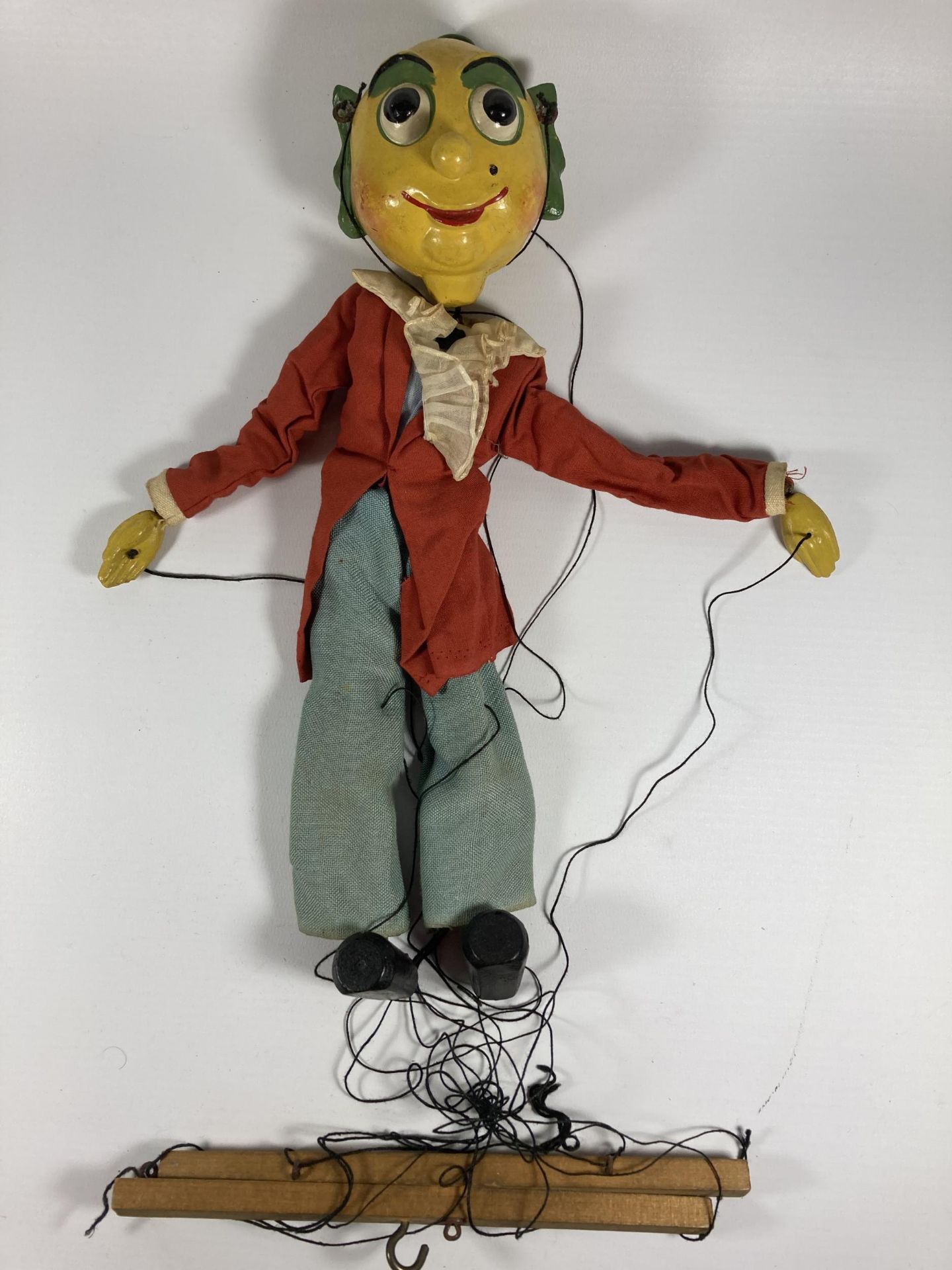 A VINTAGE PELHAM PUPPET - MR TURNIP IN ORIGINAL BOX