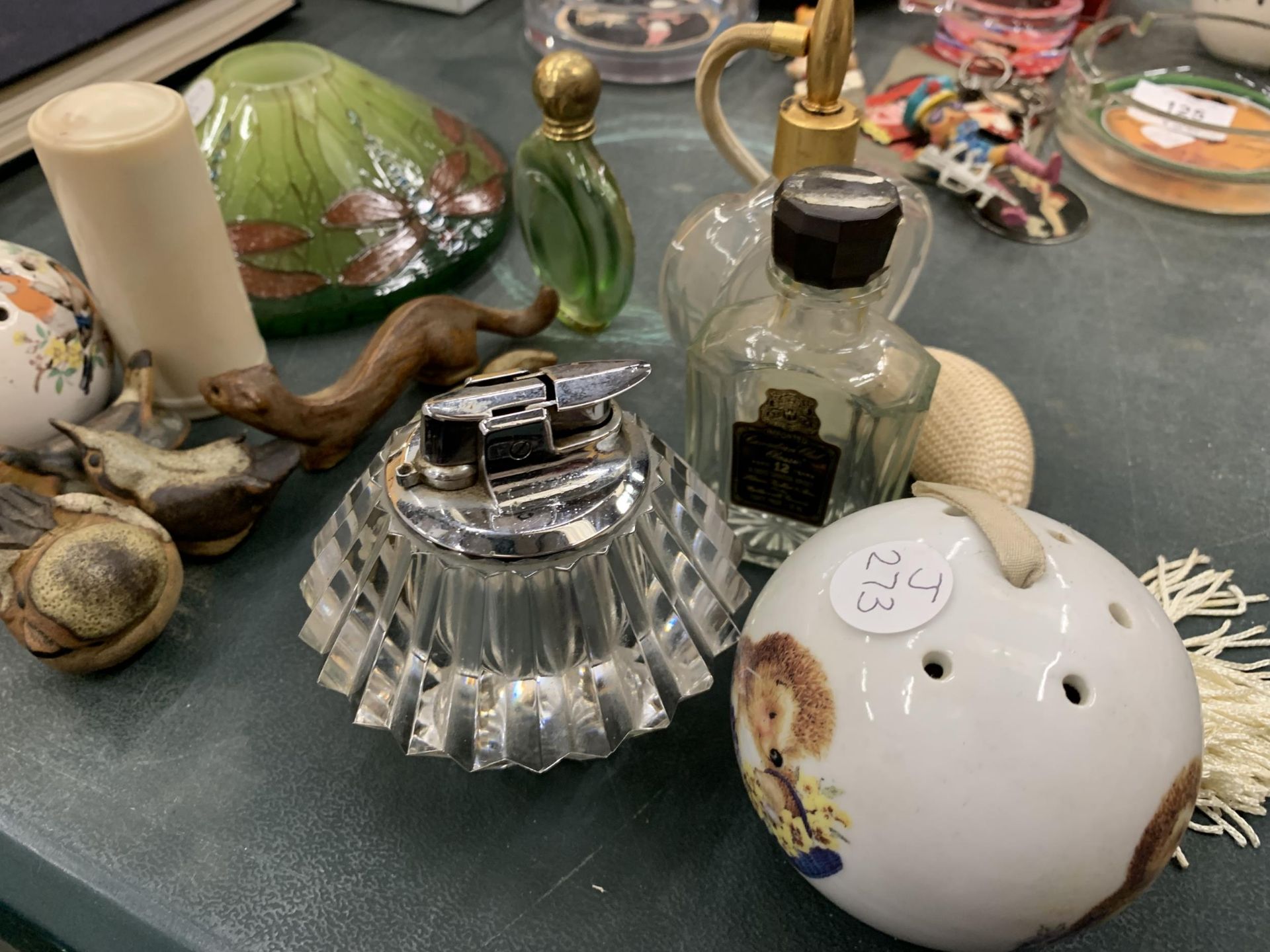 A MIXED LOT TO INCLUDE SCENT BOTTLES POMANDERS, FIGURES, ETC - Image 7 of 8