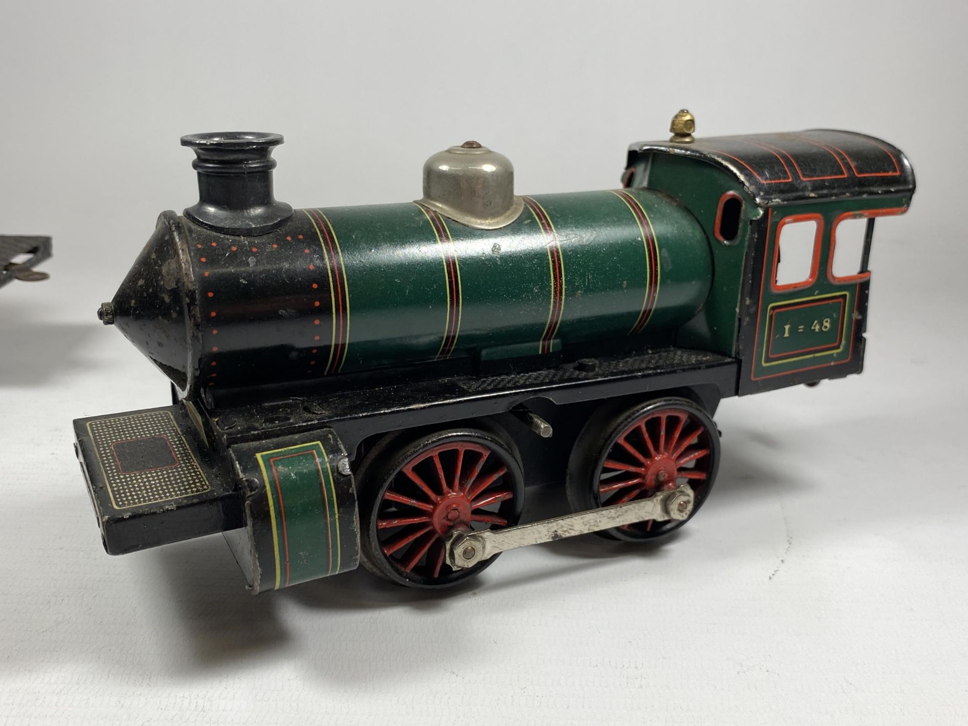 A VINTAGE BING GERMAN RAILWAY I 48 LOCOMOTIVE AND TENDER - Image 3 of 6