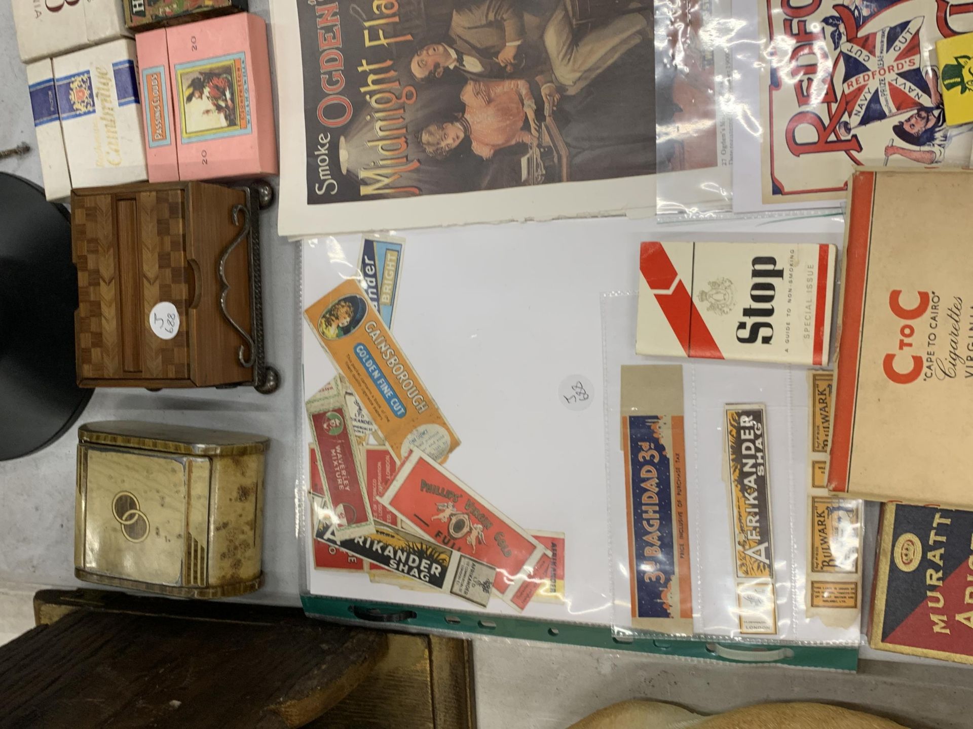 A LARGE QUANTITY OF VINTAGE CIGARETTE PACKETS TO INCLUDE RARE CONGLETON ITEMS, ADVERTISING SHEETS, - Image 9 of 10