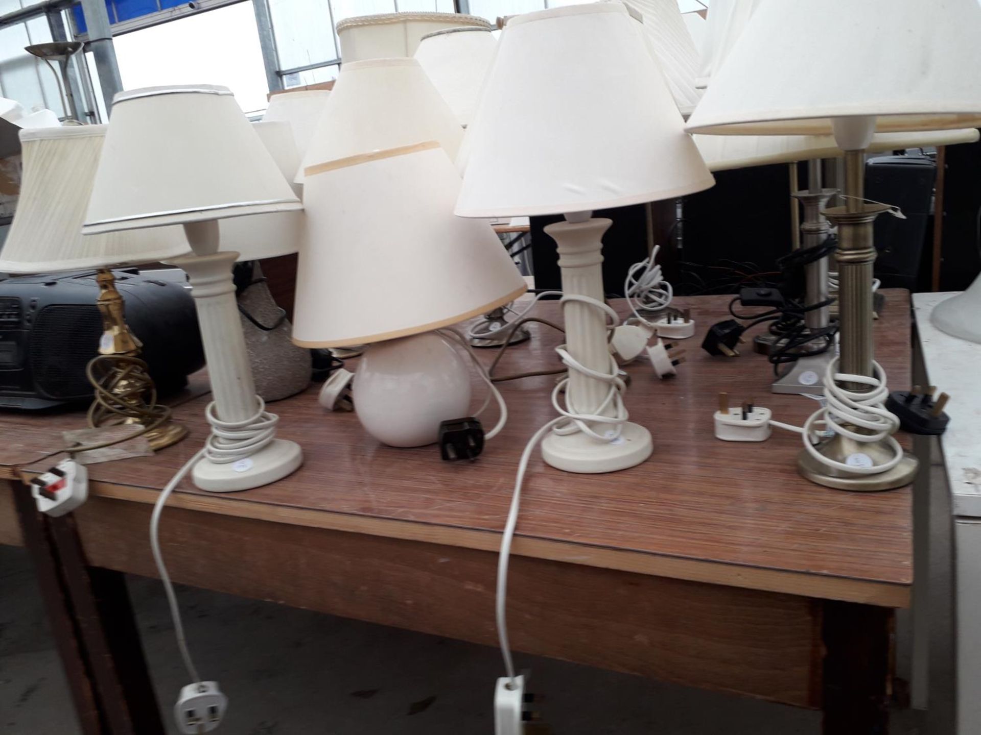 A LARGE QUANTITY OF TABLE LAMPS WITH SHADES - Image 2 of 2