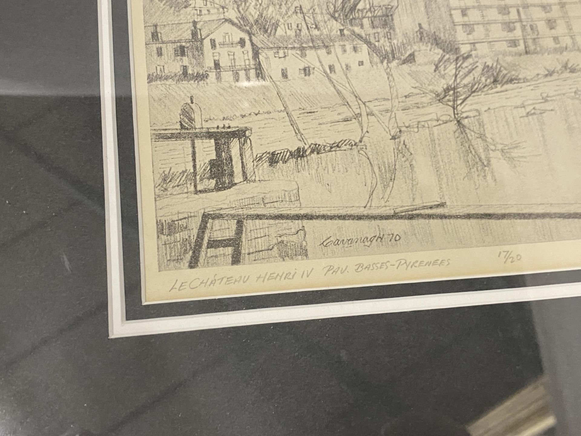A FRAMED LIMITED EDITION LE CHATEAU HENRY IV BY PENCIL SIGNED BY CAVANAGH '70 - Image 3 of 4