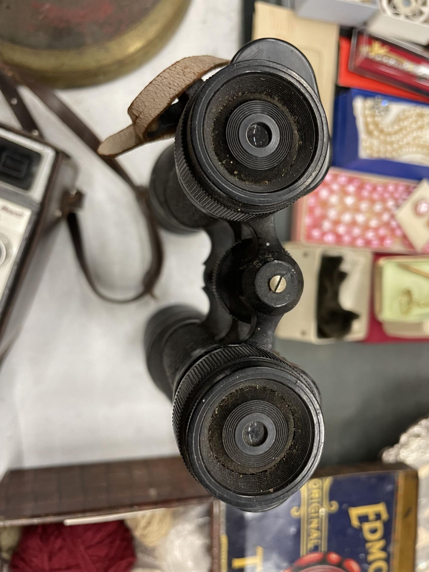 A CASED GB BELL AND BROWN CAMERA AND A PAIR OF LIEBERMAN AND GORTZ BINOCULARS - Image 3 of 4