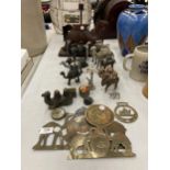 A ALRGE QUANTITY OF CAMEL RELATED ITEMS TO INCLUDE MODELS, LIGHTERS, TRINKET BOXES, CALENDARS ETC