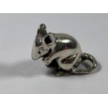 A MINIATURE .925 SILVER MOUSE