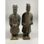 TWO CHINESE XIAN POTTERY / TERRACOTTA MODELS OF WARRIORS, HEIGHT 15CM