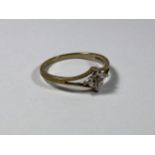 A 9CT GOLD DIAMOND RING, WEIGHT 1.2G