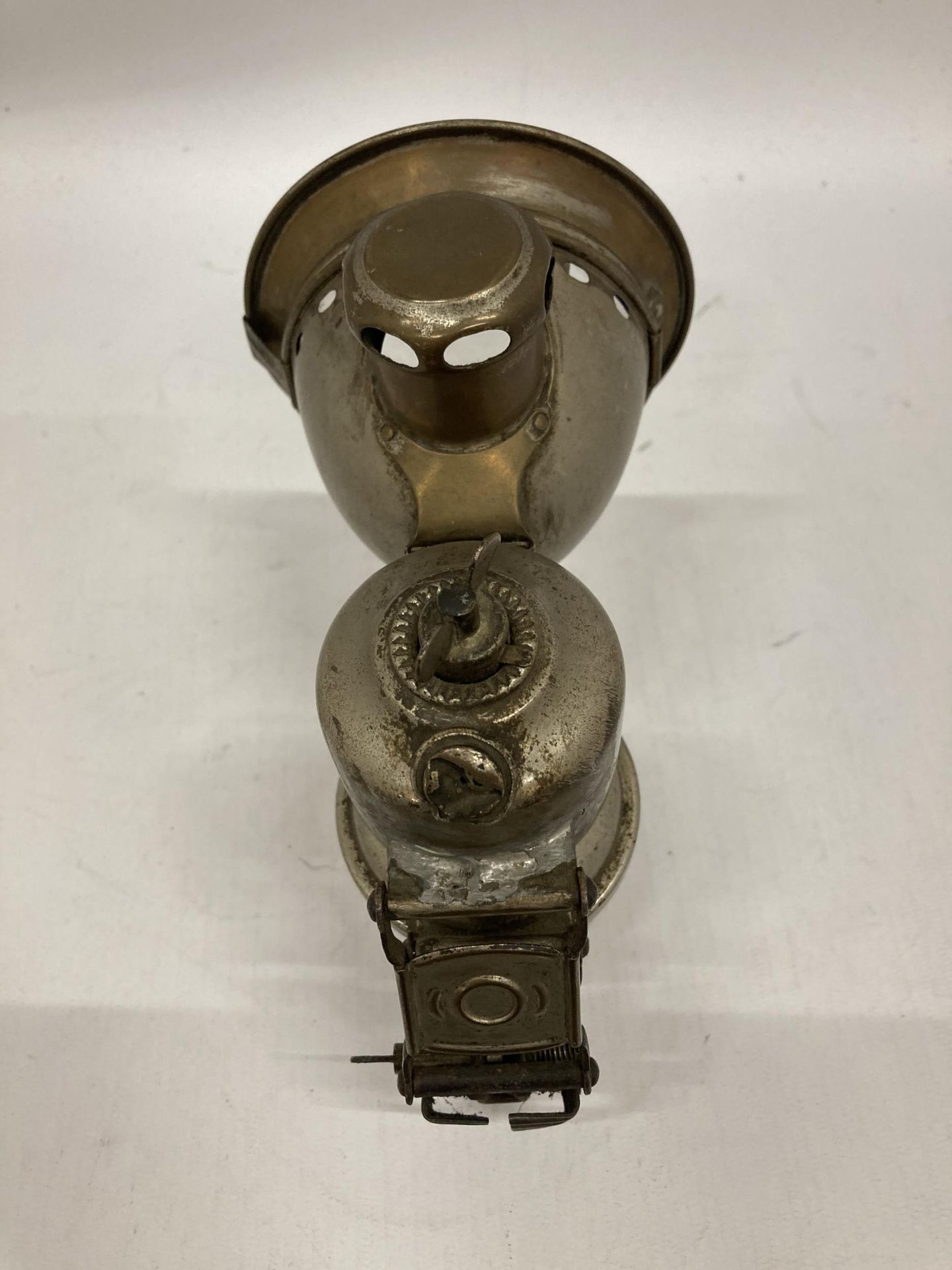 A VINTAGE STEEL CARBIDE LAMP - Image 3 of 3