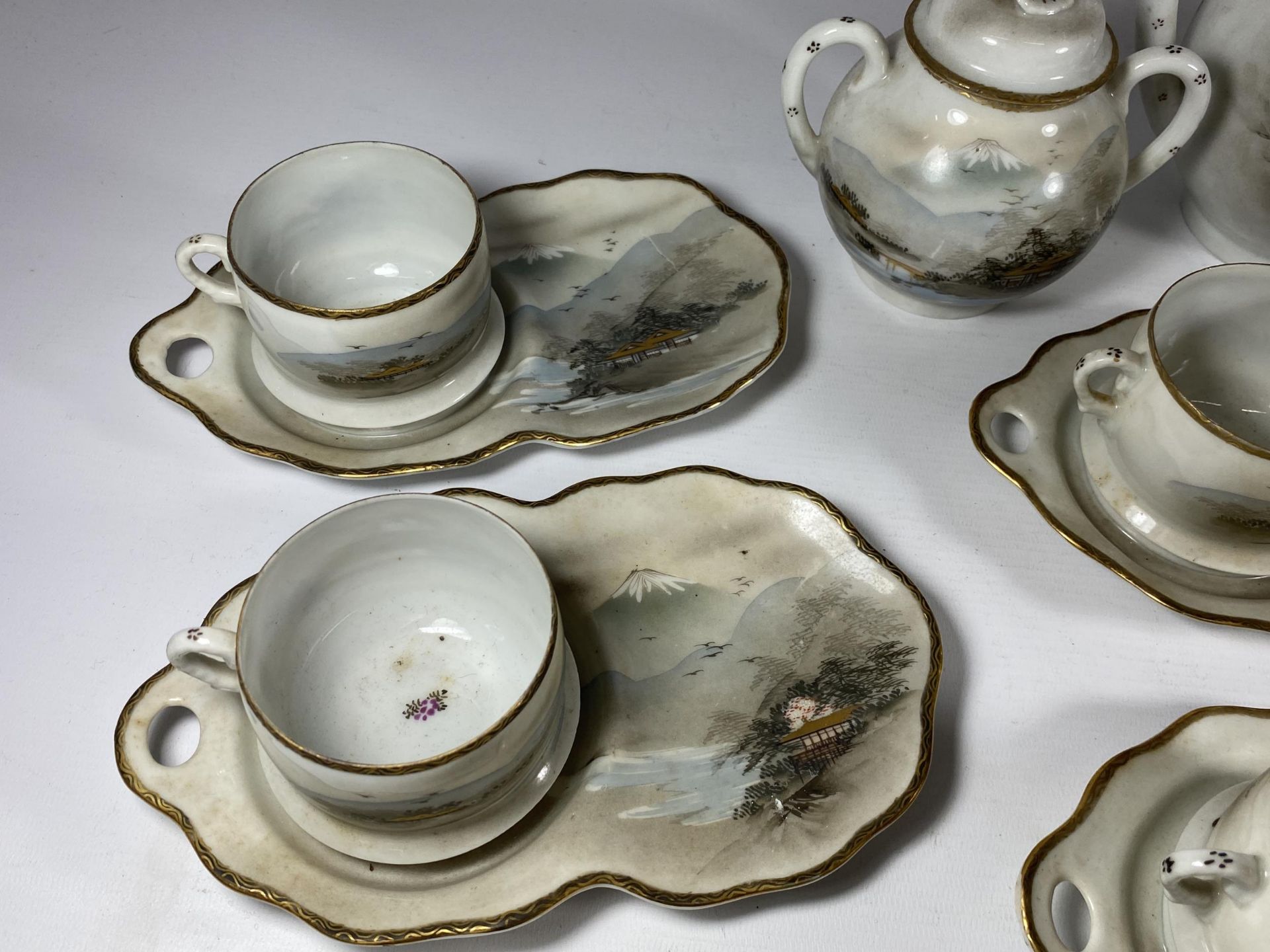 A LARGE CHINESE EGGSHELL PORCELAIN DINNER SERVICE COMPRISING TEAPOT, SUGAR BOWL, CREAM JUG & SIX - Image 3 of 7