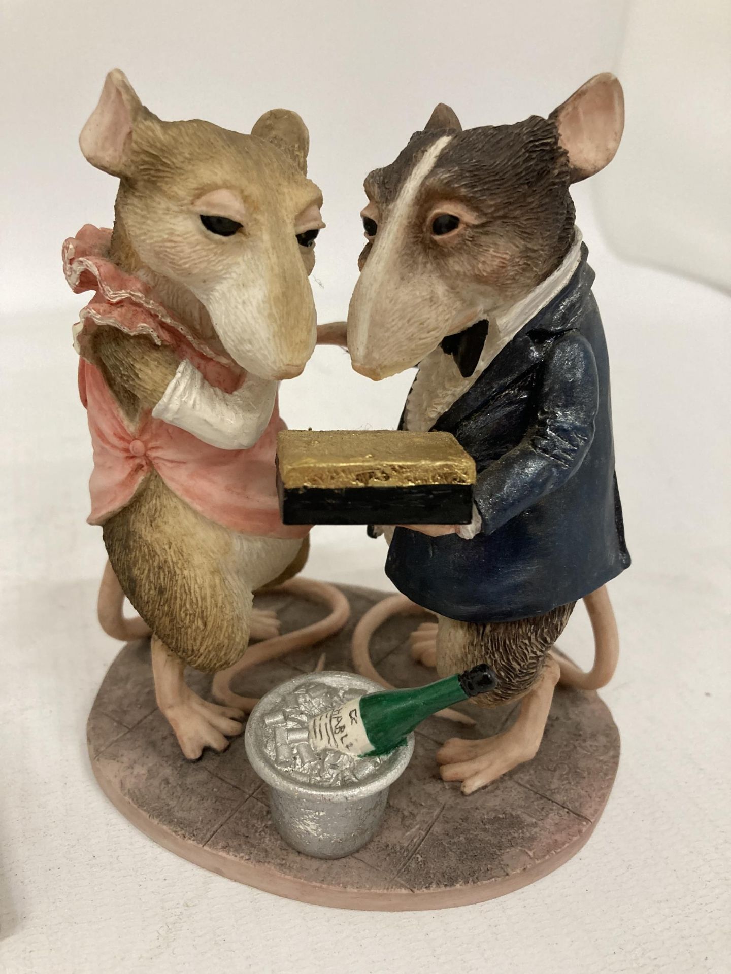 TWO BORDER FINE ARTS RAT FIGURES 'CONGRATULATIONS' AND 'SEWER RAT' - Image 3 of 4