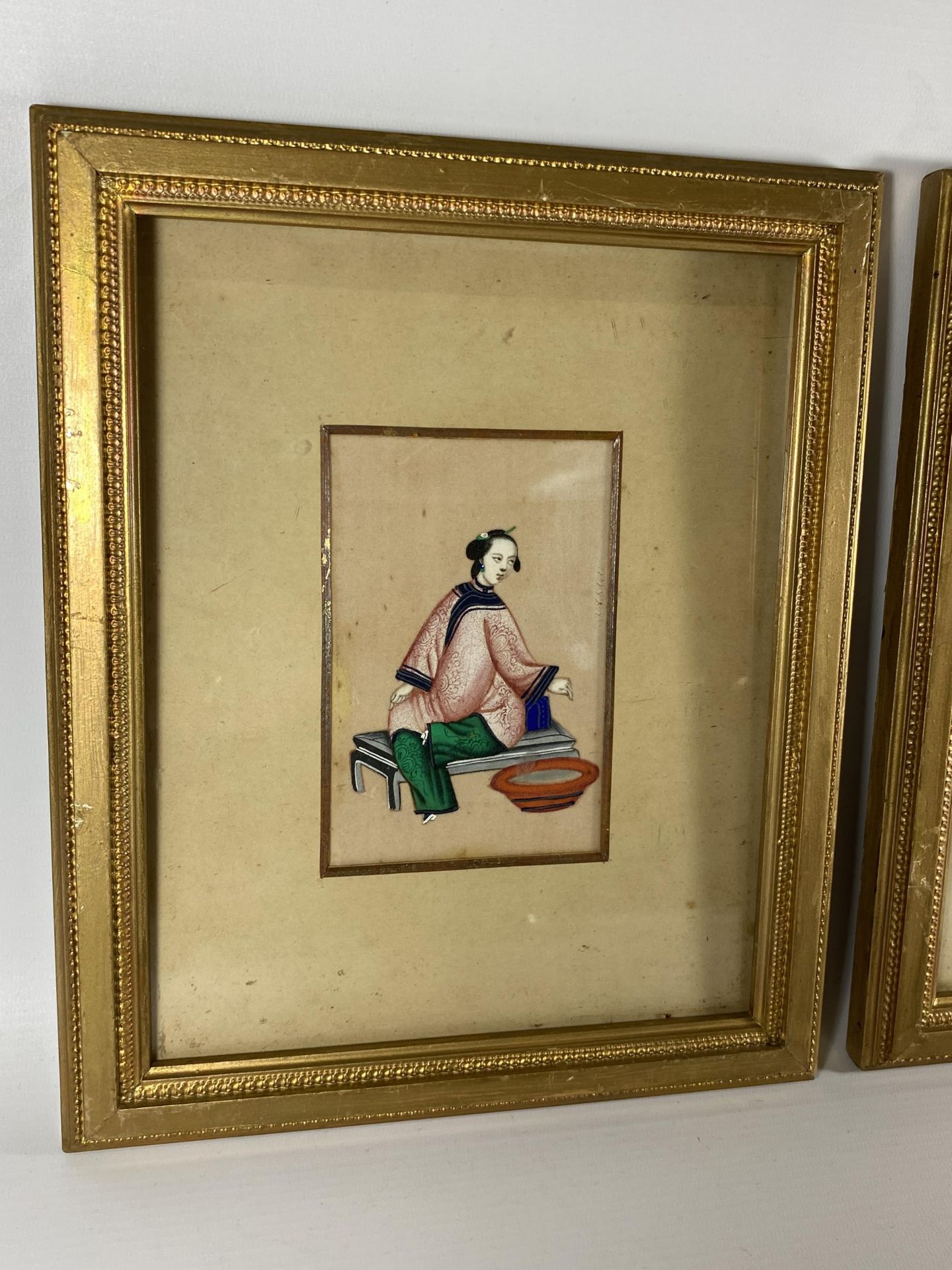 A PAIR OF 19TH CENTURY CHINESE RICE PAPER PAINTINGS IN GILT FRAMES, 29 X 24CM - Image 2 of 6