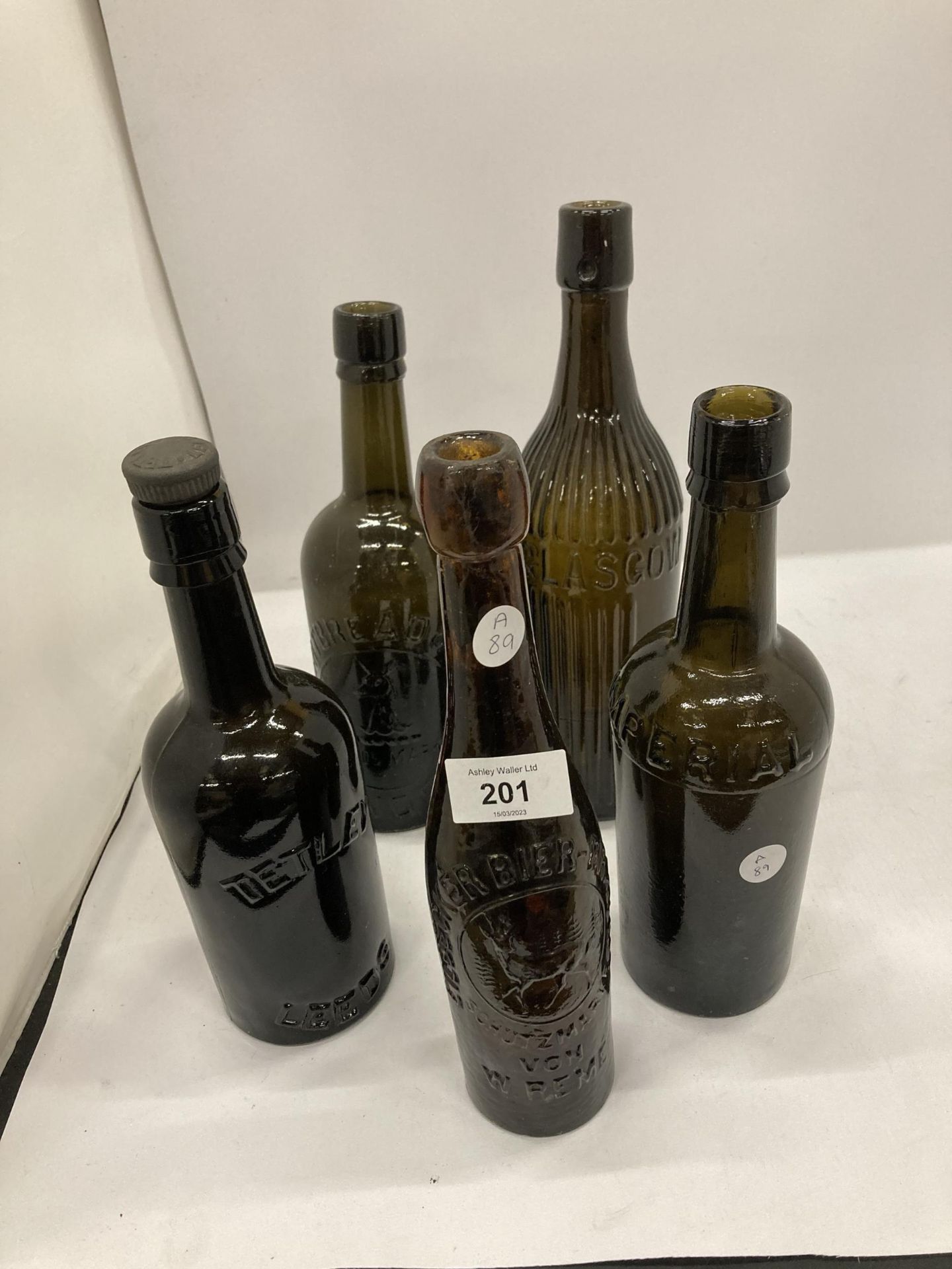 FIVE VARIOIUS VINTAGE BOTTLES