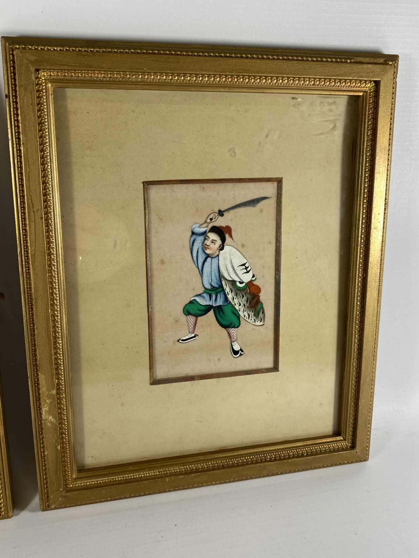 A PAIR OF 19TH CENTURY CHINESE RICE PAPER PAINTINGS IN GILT FRAMES, 29 X 24CM - Image 3 of 6