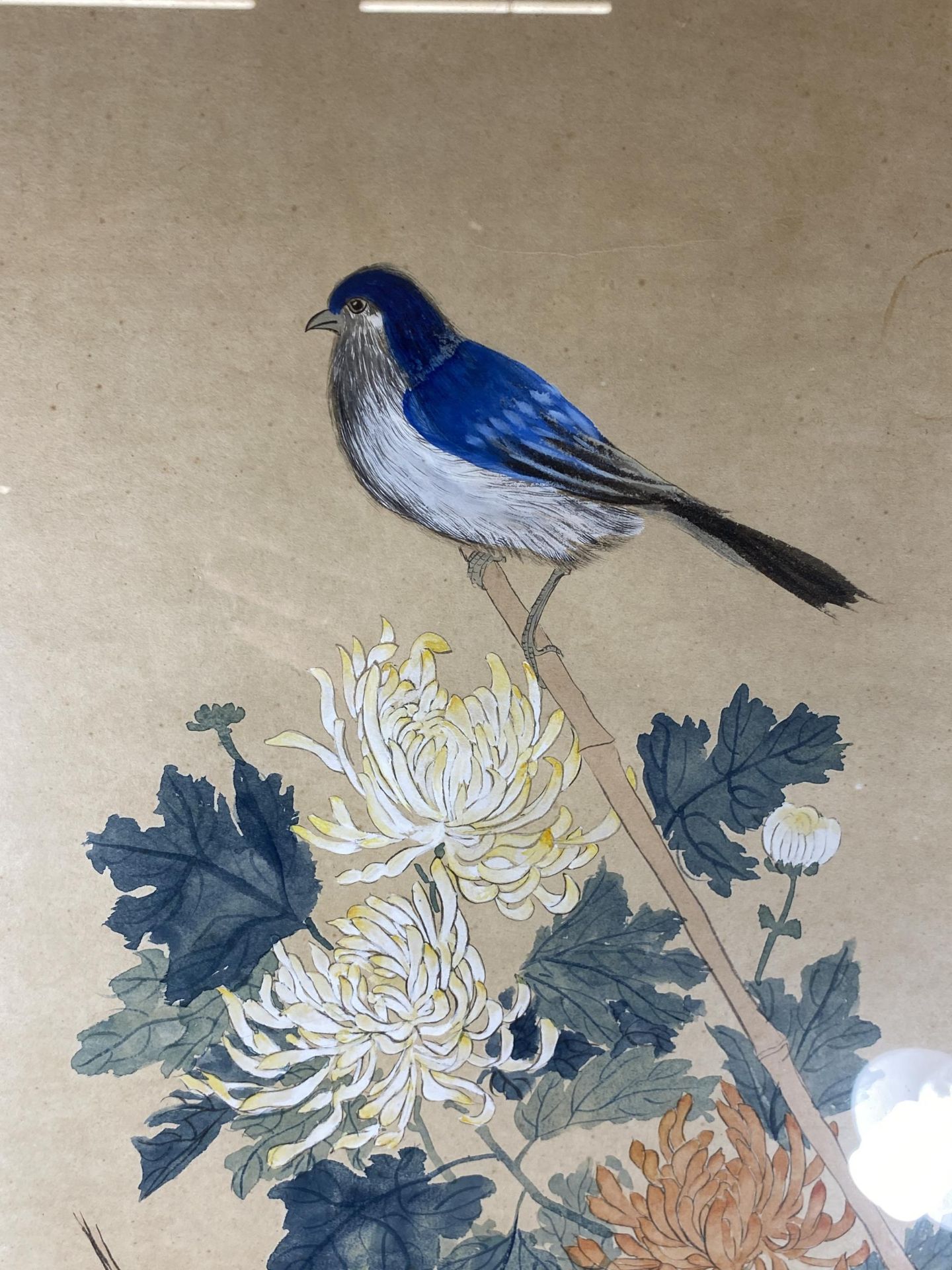 A FRAMED ORIENTAL WATERCOLOUR ON RICE PAPER DEPICTING A BIRD, UNSIGNED, 94 X 33CM - Image 2 of 4