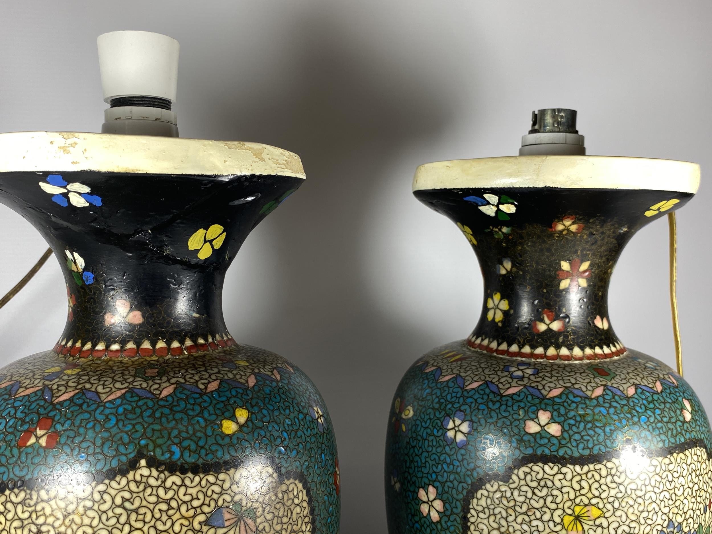 A PAIR OF JAPANESE MEIJI PERIOD (1868-1912) SATSUMA POTTERY CONVERTED LAMP BASES IN THE CLOISONNE - Image 2 of 6