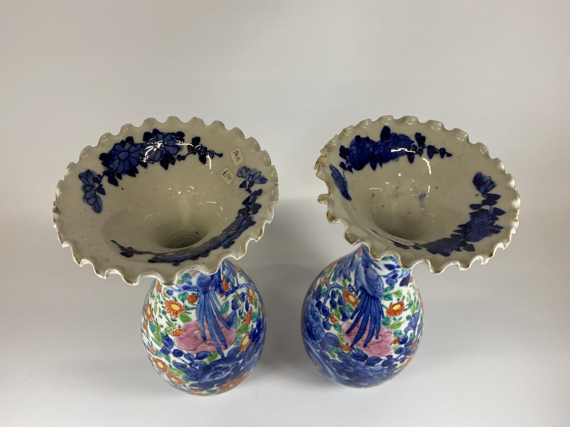 A PAIR OF JAPANESE FLORAL TRUMPET VASES, HEIGHT 31CM - Image 2 of 5