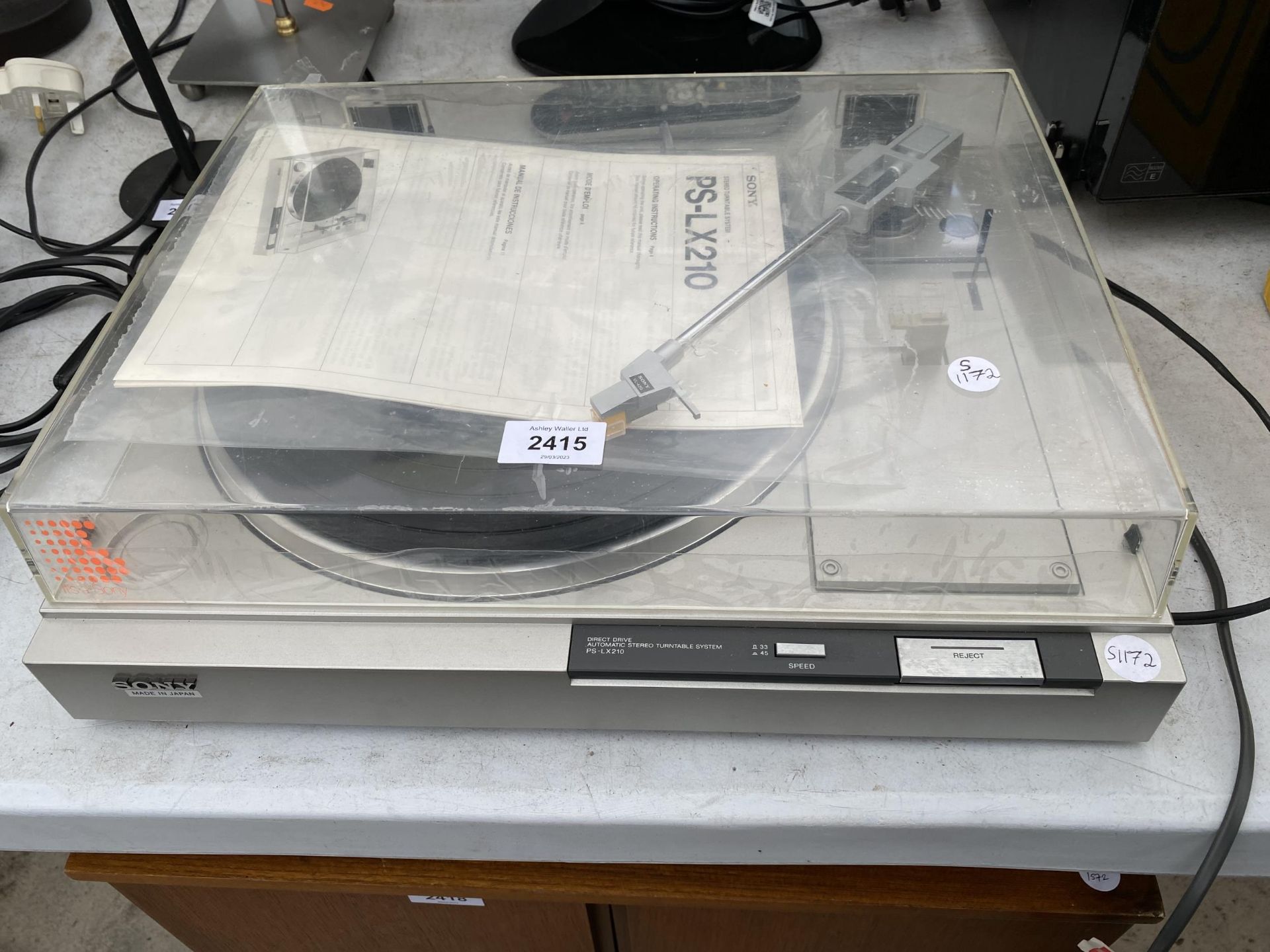 A SONY PS-LX210 RECORD PLAYER