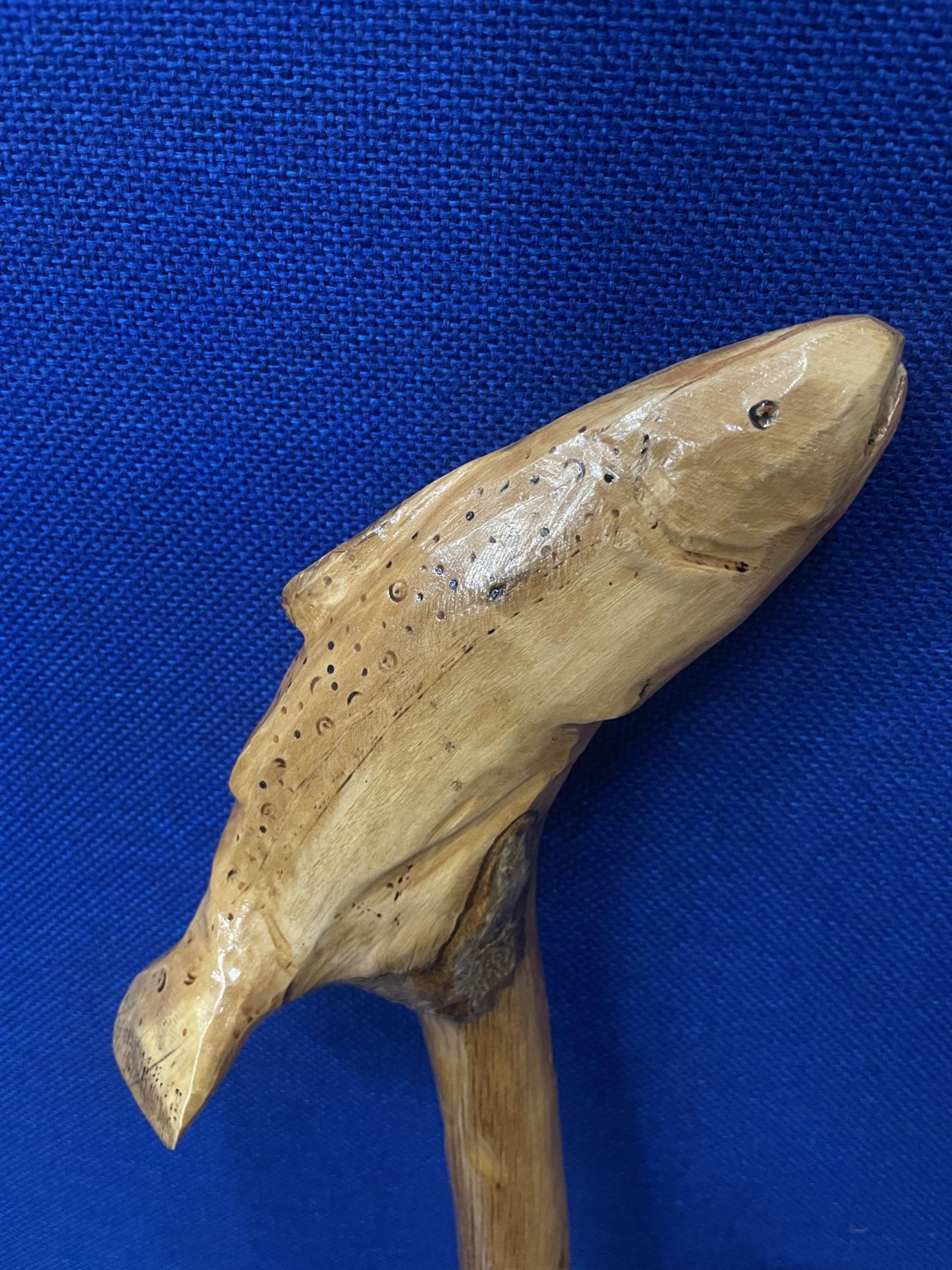 TWO WALKING STICKS TO INCLUDE A WHITE METAL FERRULE EXAMPLE AND CARVED FISH DESIGN EXAMPLE - Image 2 of 3