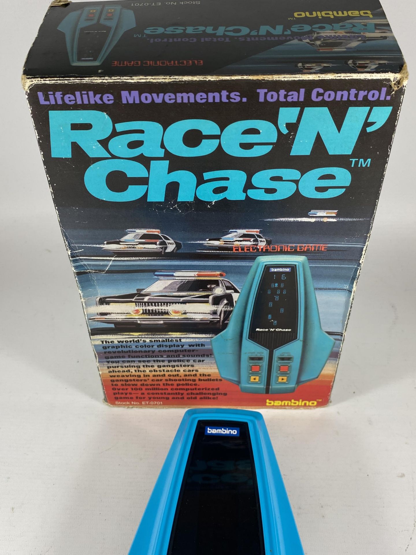 A RETRO BOXED BAMBINO RACE N CHASE ARCADE GAME - Image 3 of 3