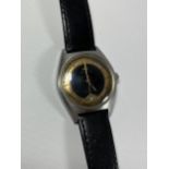 A 1960'S GENTS VINTAGE WATCH