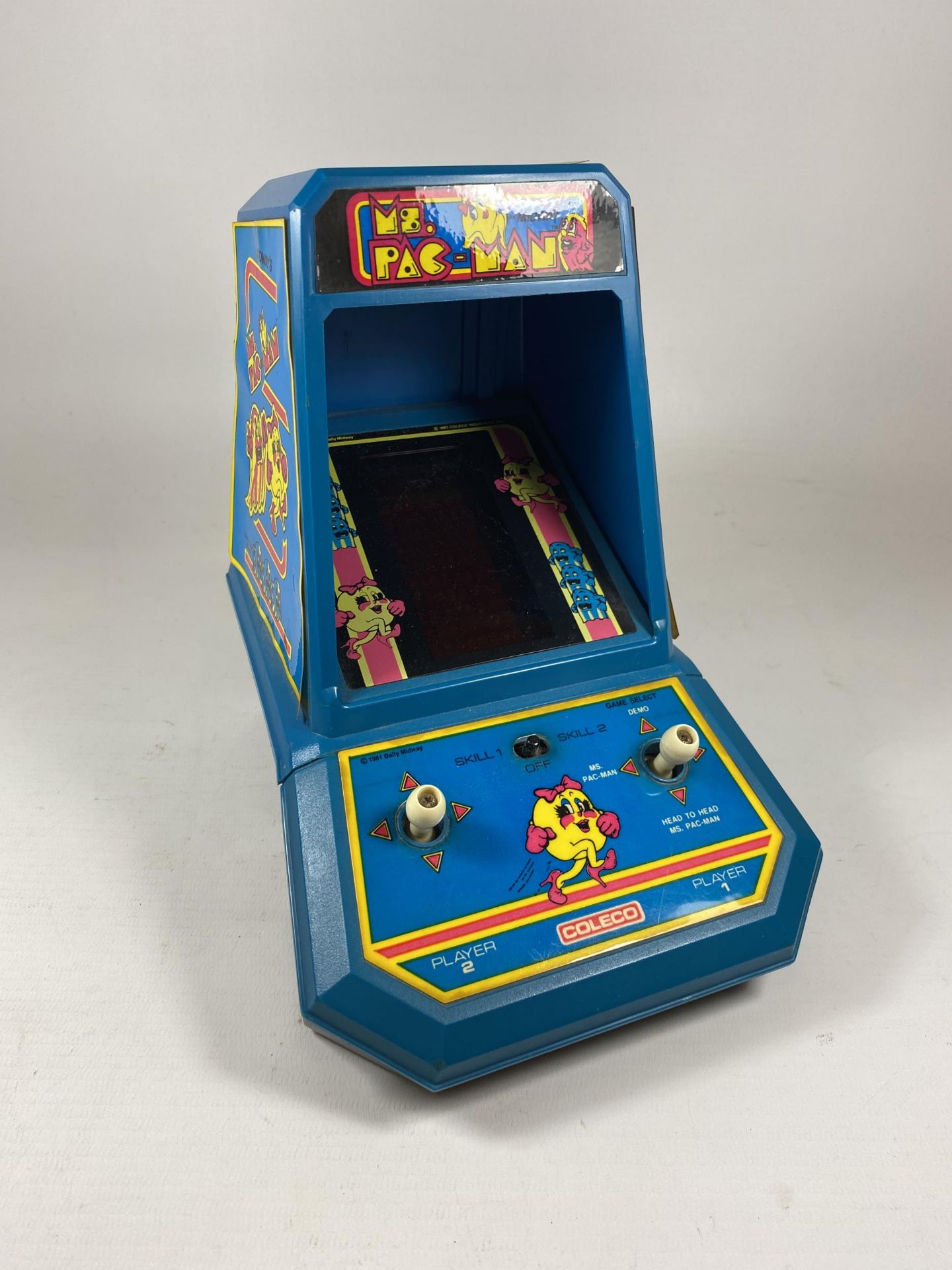 A RETRO COLECO PAC MAN MIDWAY TABLE TOP ARCADE GAME