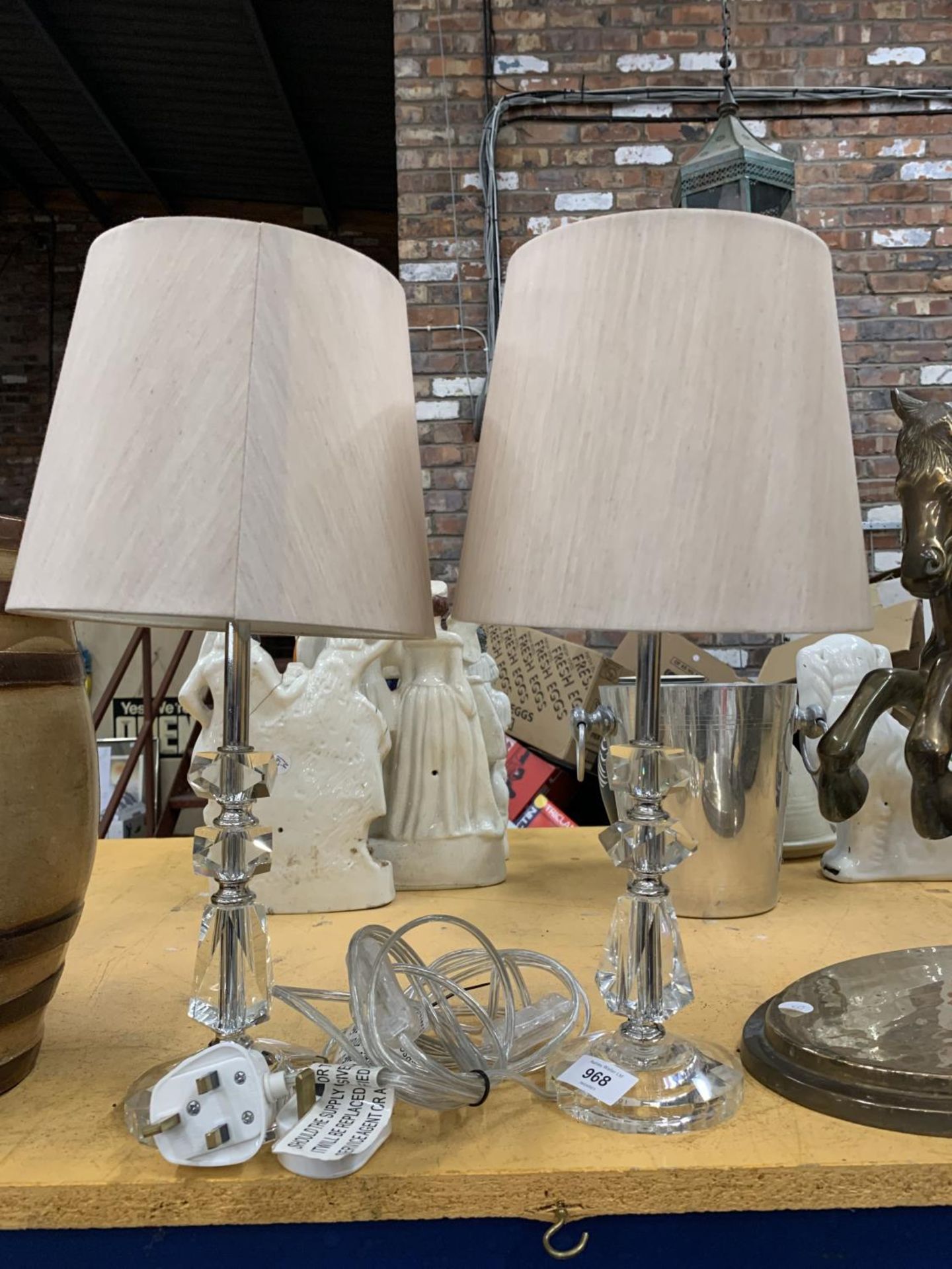 A PAIR OF MODERN TABLE LAMPS