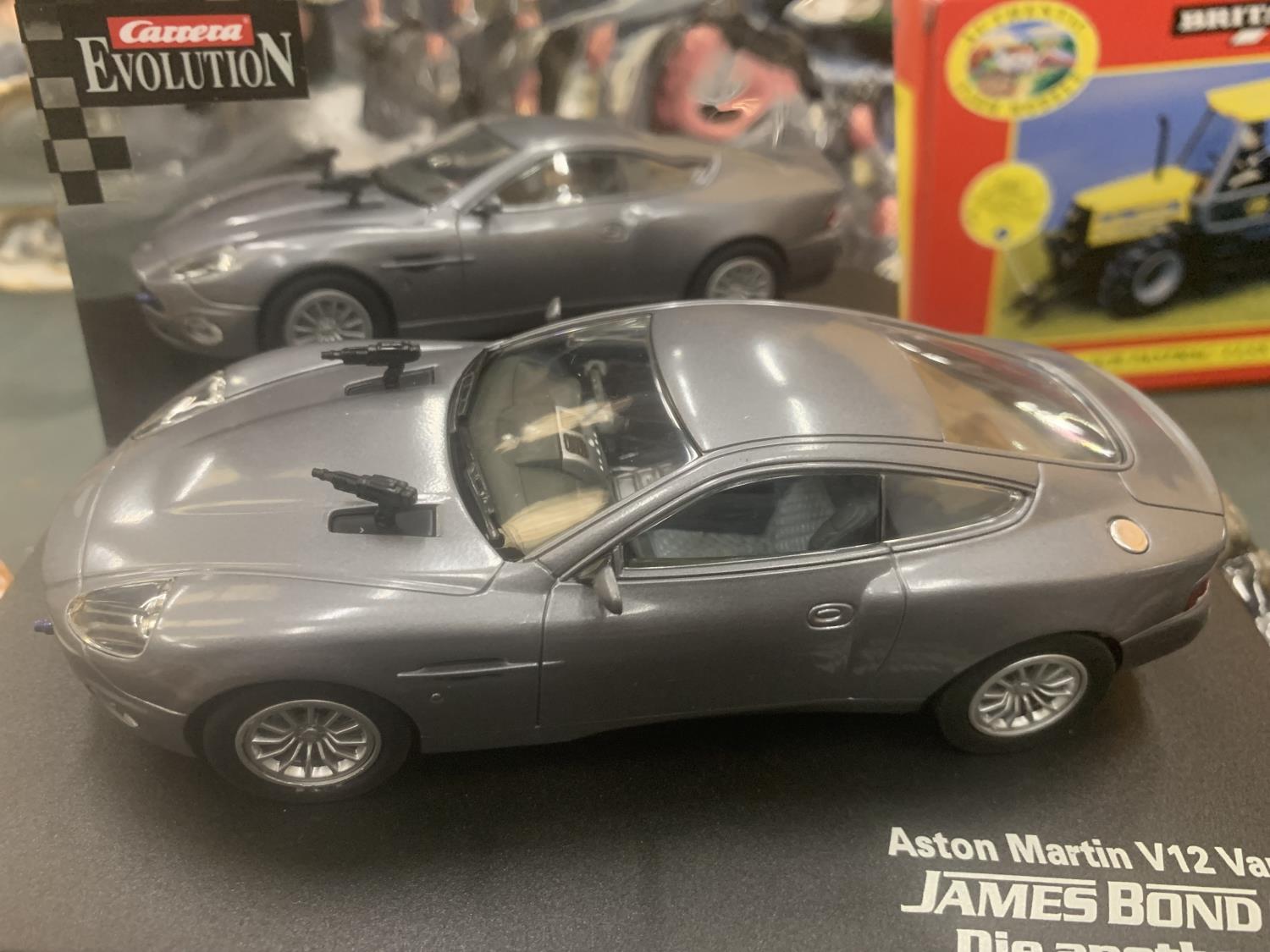 A CARRERA ASTON MARTIN V12, JAMES BOND 007, (SCALEXTRIC) DIE ANOTHER DAY MODEL CAR, BOXED - Image 3 of 4