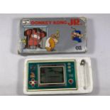 A RETRO BOXED CGL NINTENDO DONKEY KONG JR GAME & WATCH