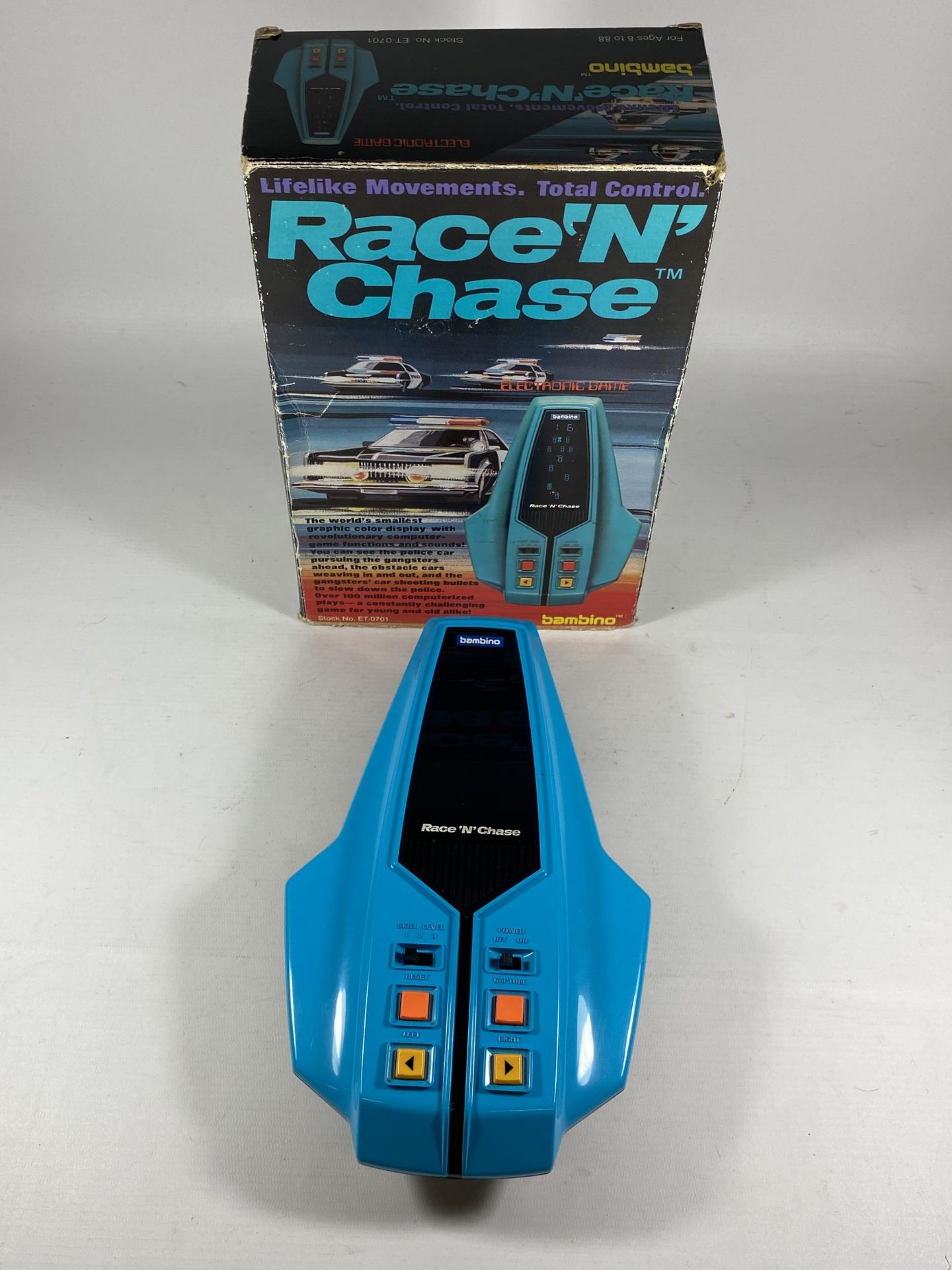 A RETRO BOXED BAMBINO RACE N CHASE ARCADE GAME