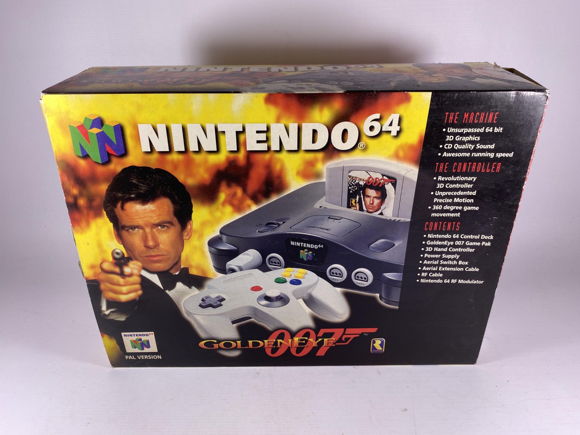 A BOXED RETRO NINTENDO 64 JAMES BOND 007 GOLDENEYE CONSOLE