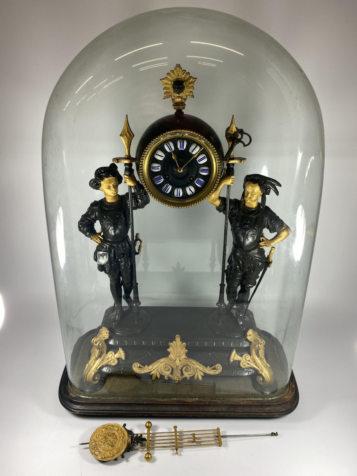 A FRENCH JAPY FERERES SPELTER TWO TRAIN DOMED CLOCK WITH TWIN FIGURAL DESIGN, DOME HEIGHT 64CM, WITH - Image 2 of 11