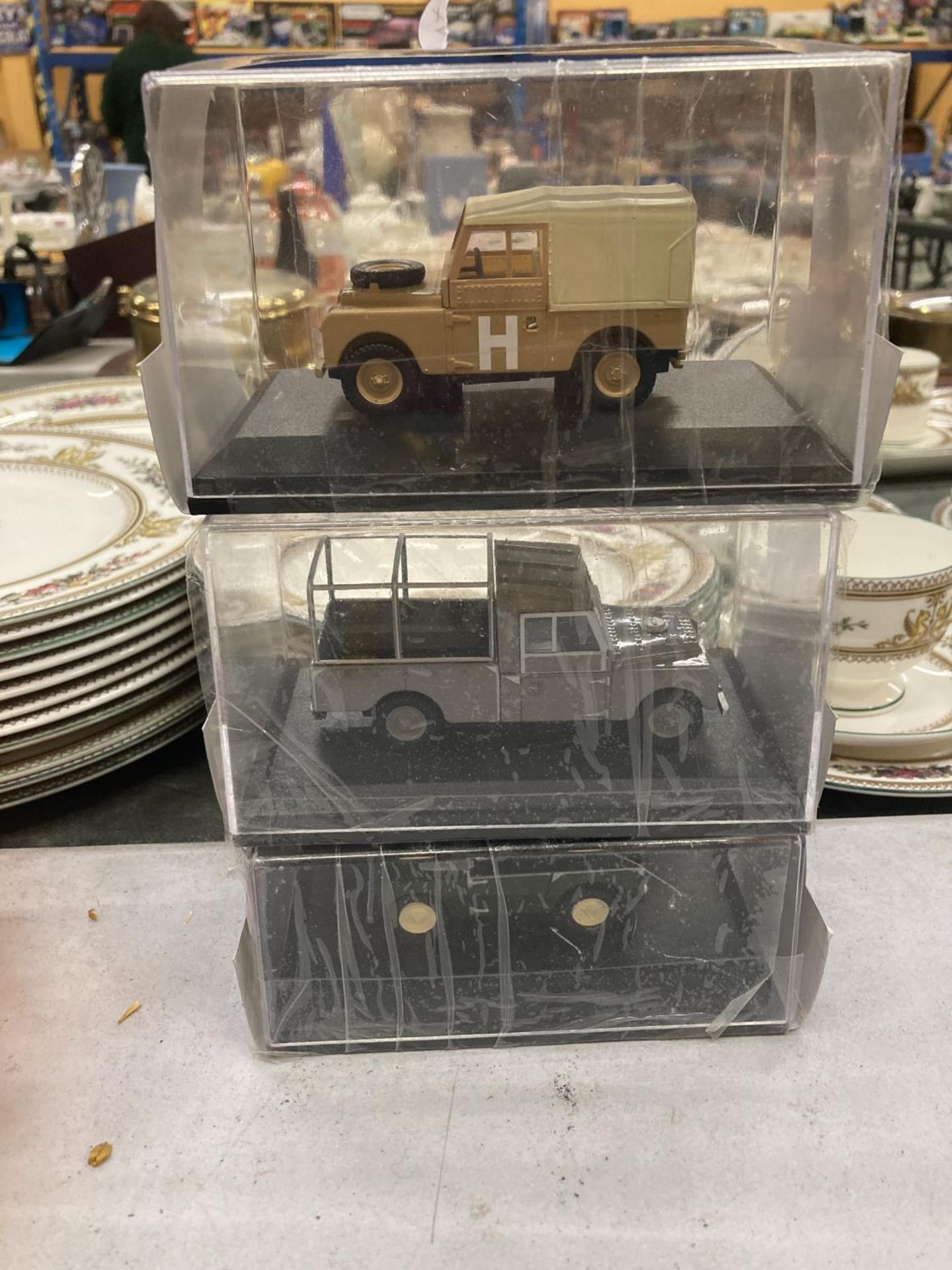 THREE BOXED OXFORD DIECAST MODELS OF LANDROVERS 1:43 SCALE